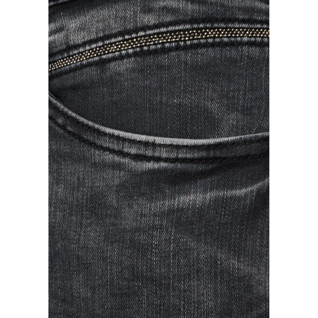 STREET ONE Comfort-fit-Jeans