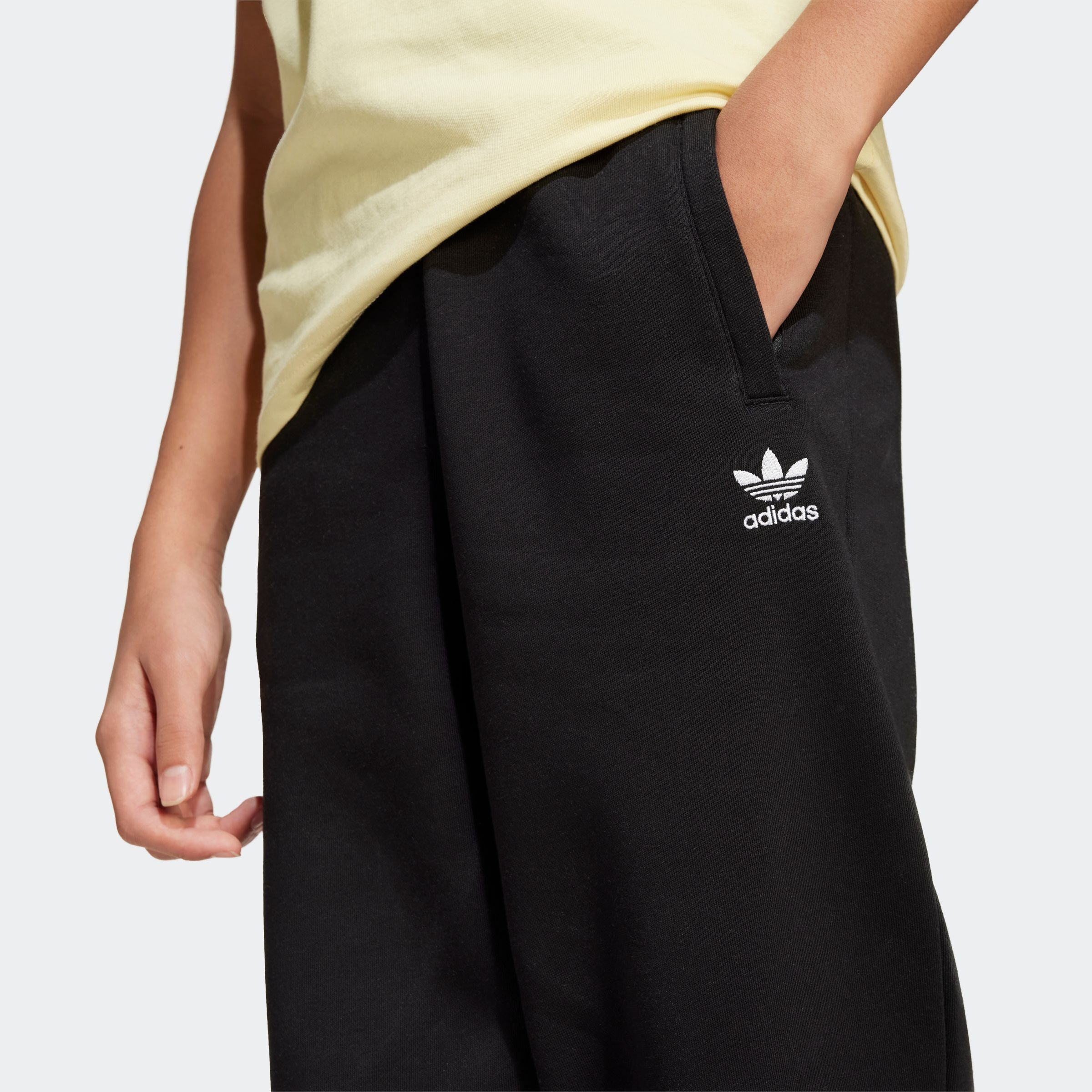 adidas Originals Sporthose »BOYFRIEND PANTS«, (1 tlg.)