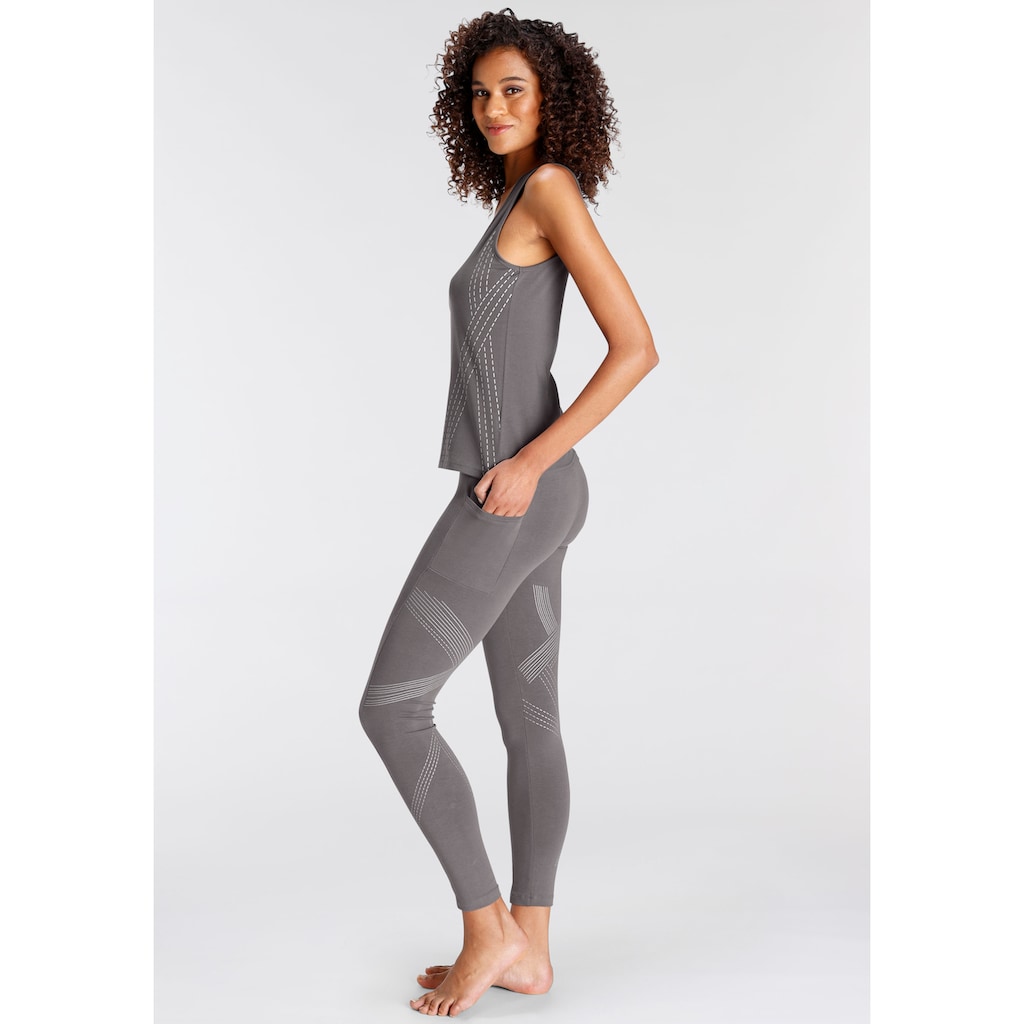 LASCANA ACTIVE Leggings, mit optischen Reflektorprint und Handytasche, Loungewear