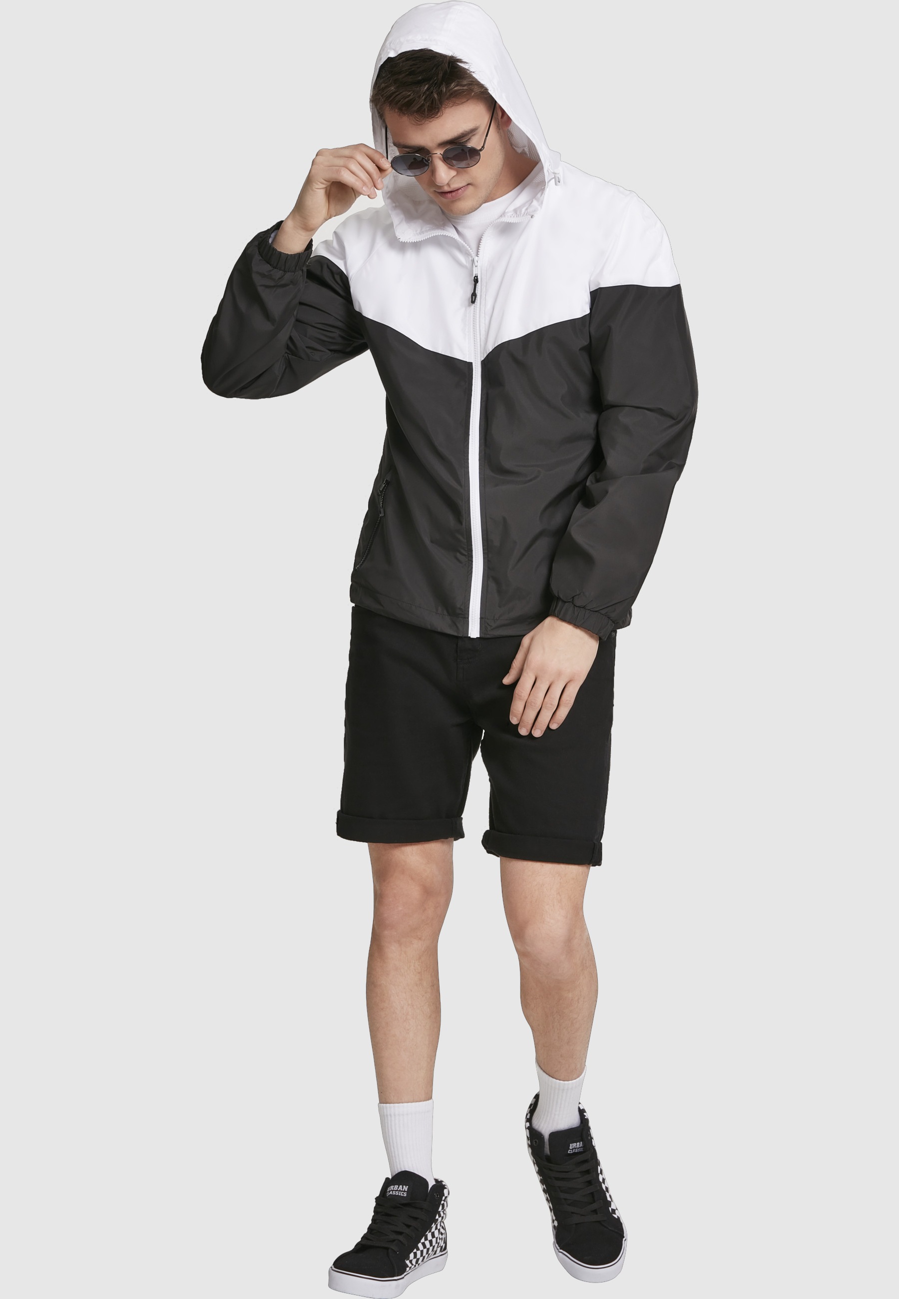 URBAN CLASSICS Allwetterjacke »Urban Classics Herren 2-Tone Tech Windrunner« 1 Stk. tlg. mit Kapuze