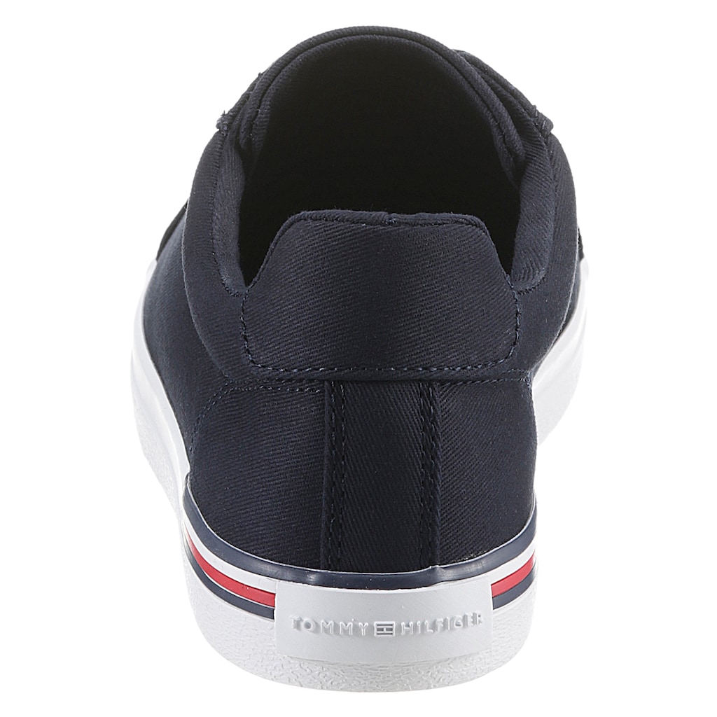 Tommy Hilfiger Sneaker »ESSENTIAL STRIPES SNEAKER«, mit Streifen in der Laufsohle