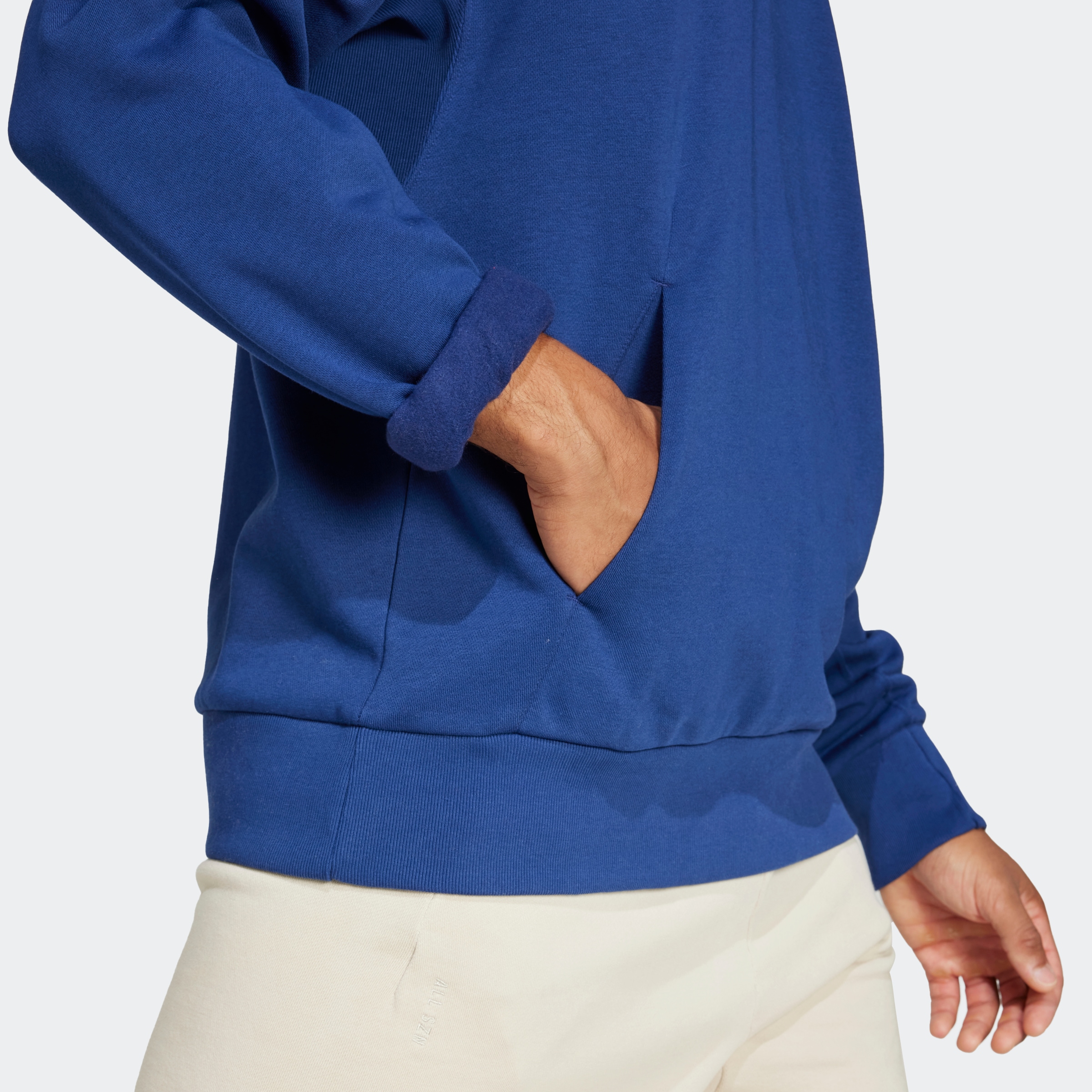 adidas Sportswear Kapuzensweatshirt »M A SZN FL HD«, weiches Fleecematerial