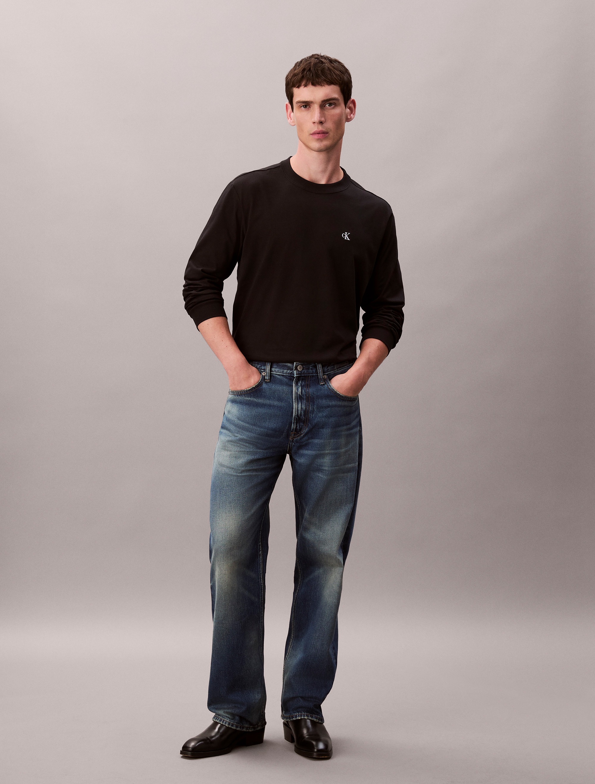Calvin Klein Jeans Langarmshirt »LS EASY MONOGRAM TEE«, Mit Rundhalsausschnitt, regular fit
