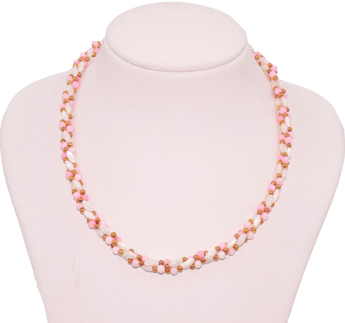 Firetti Perlenkette »Schmuck Geschenk Messing Halsschmuck Halskette«, Made in Germany - mit Perlmutt