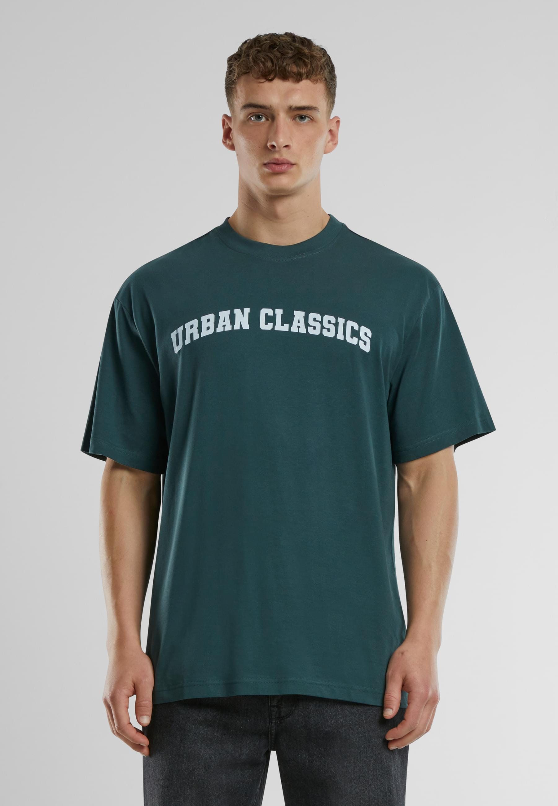 URBAN CLASSICS T-Shirt »Urban Classics UC College Logo Tall Tee«, (1 tlg.)