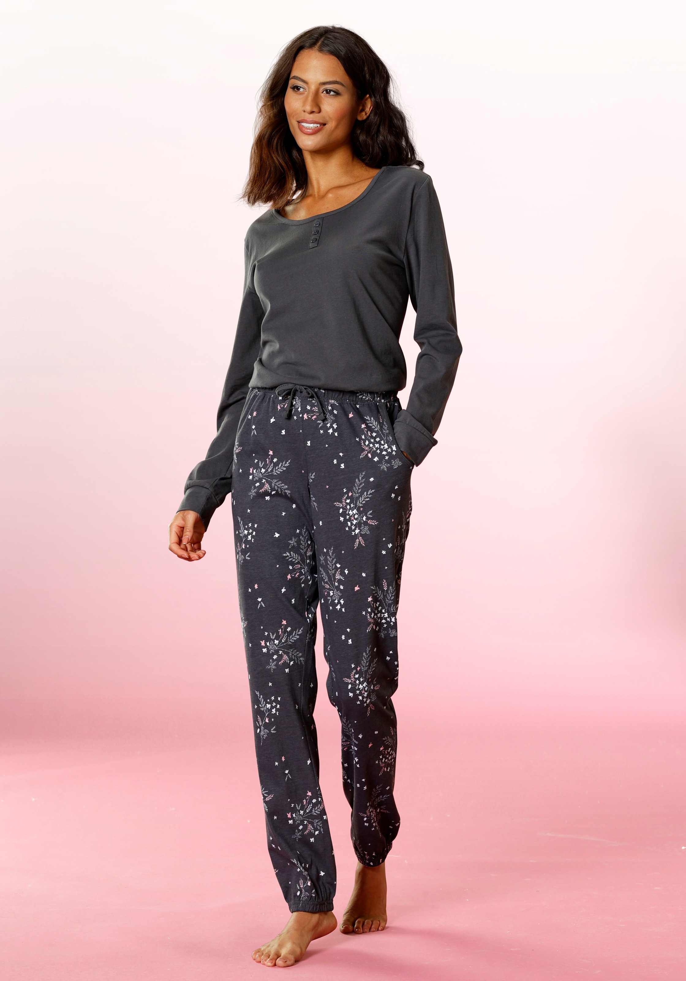 Vivance Dreams Pyjama 2 Stk. tlg., mit Hortensienmuster günstig online kaufen