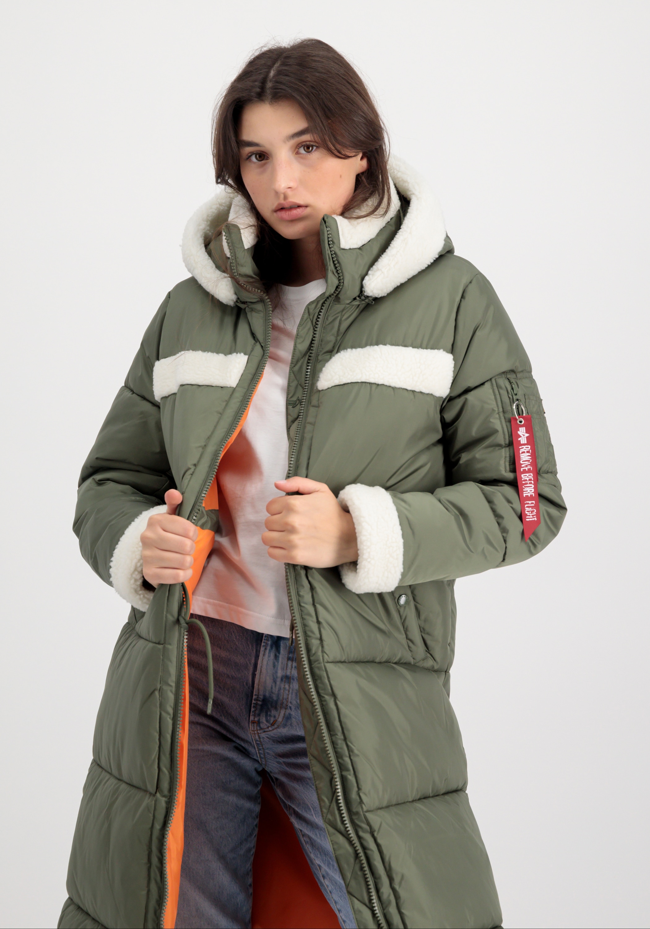 Alpha Industries Winterjacke "Alpha Industries Women - Cold Weather Jackets Puffer Coat ZH Wmn"