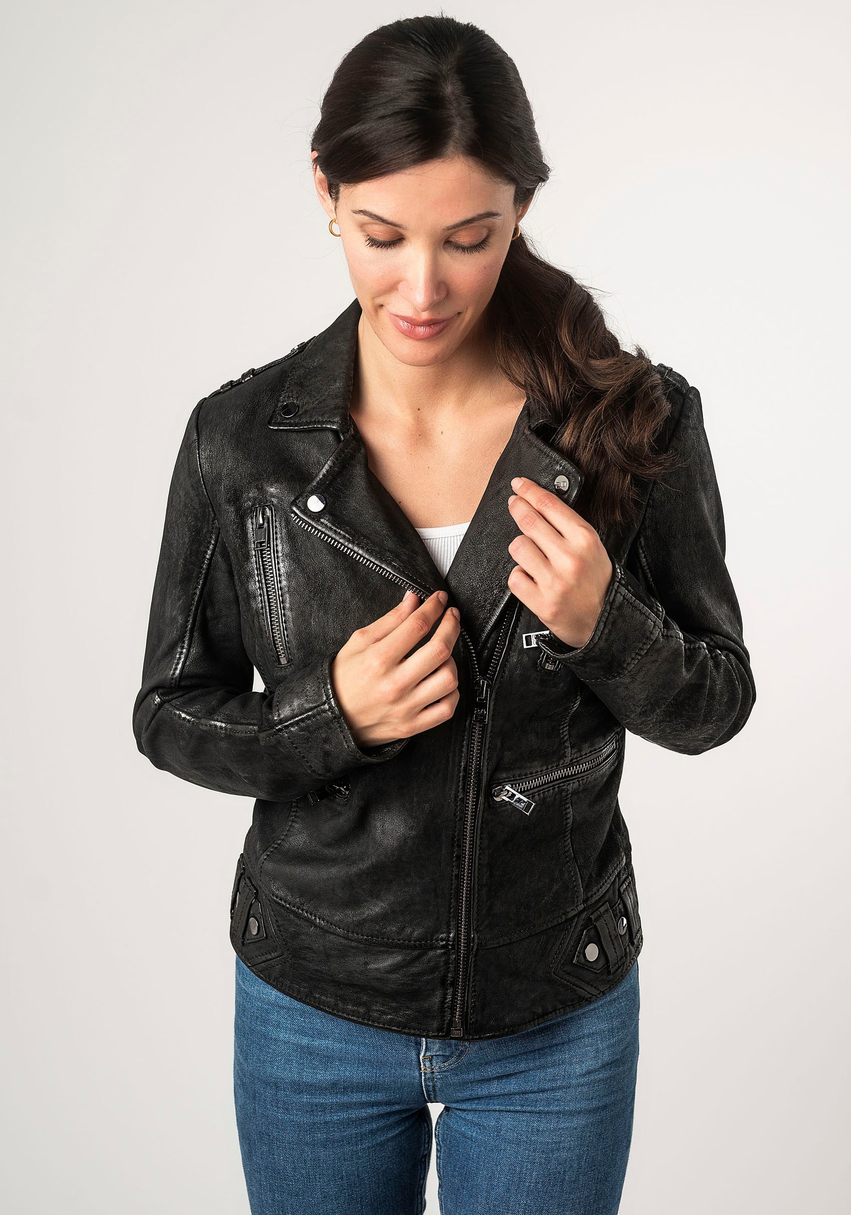 Mauritius Lederjacke »2Wtashi«, mit Schulterklappen, mit Nieten, mit Zipper-Taschen