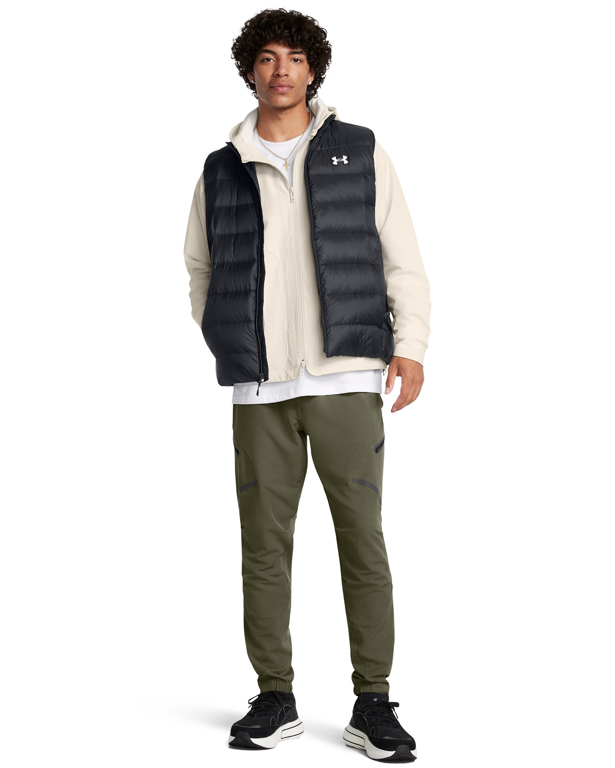 Under Armour® Daunenweste »LEGEND DOWN VEST« sportlicher Stil, aus Nylon und Entendaune, mit Reißverschluss