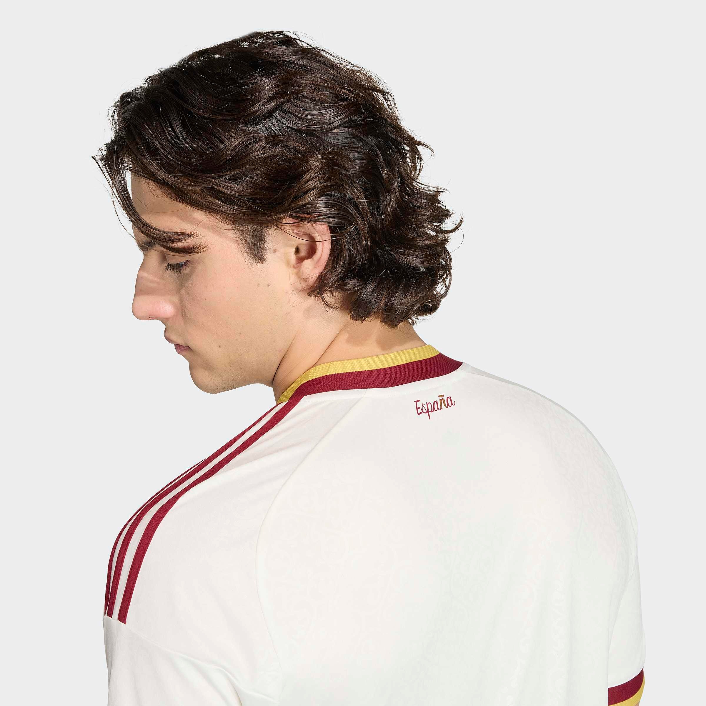 adidas Performance Fußballtrikot »SPANIEN 26 AUSWÄRTSTRIKOT« mit schmalem Schnitt, mit Climacool Technologie