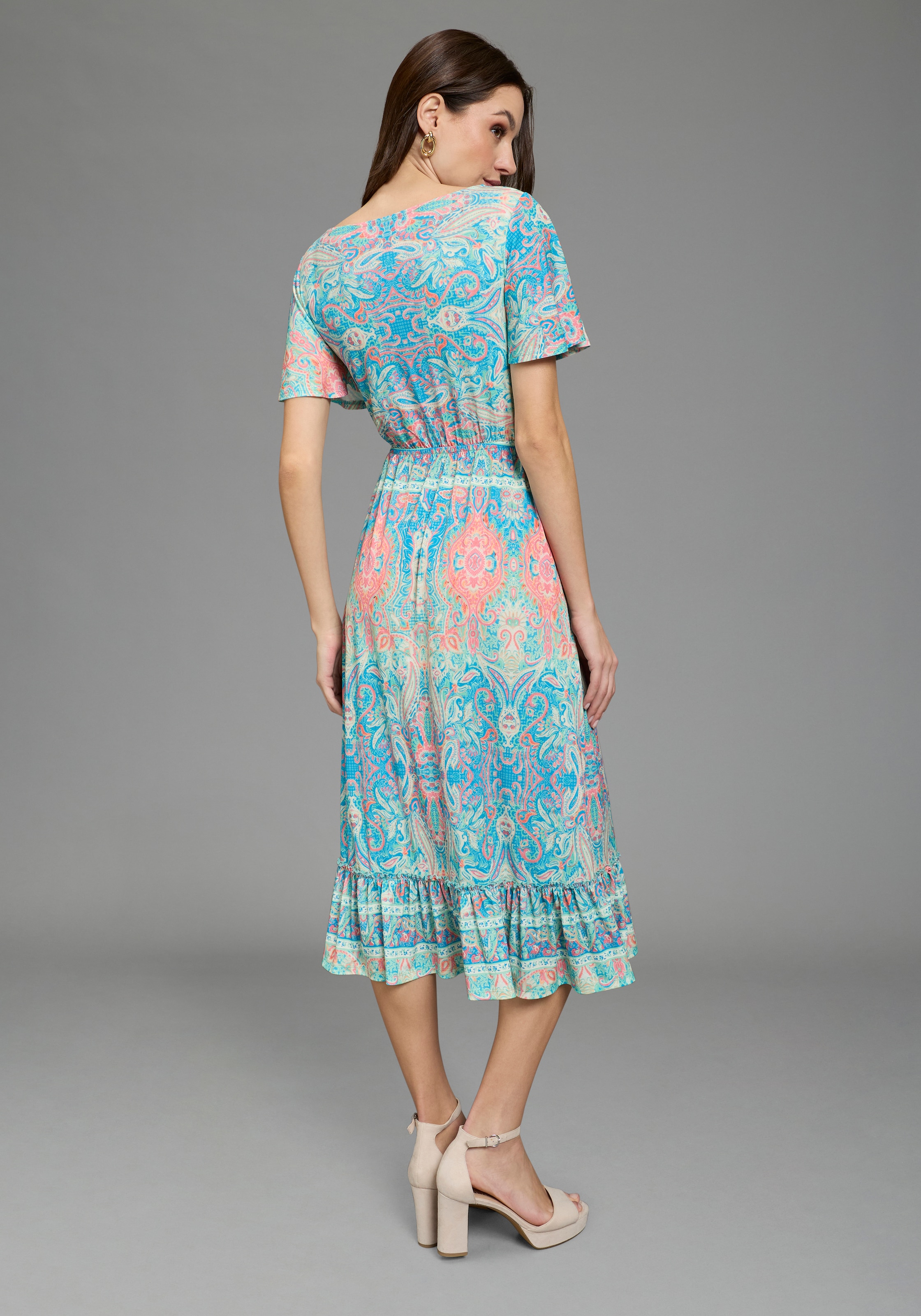 Bruno Banani Sommerkleid casual Stil, für Sommer und Freizeit, aus Polyester und Elasthan