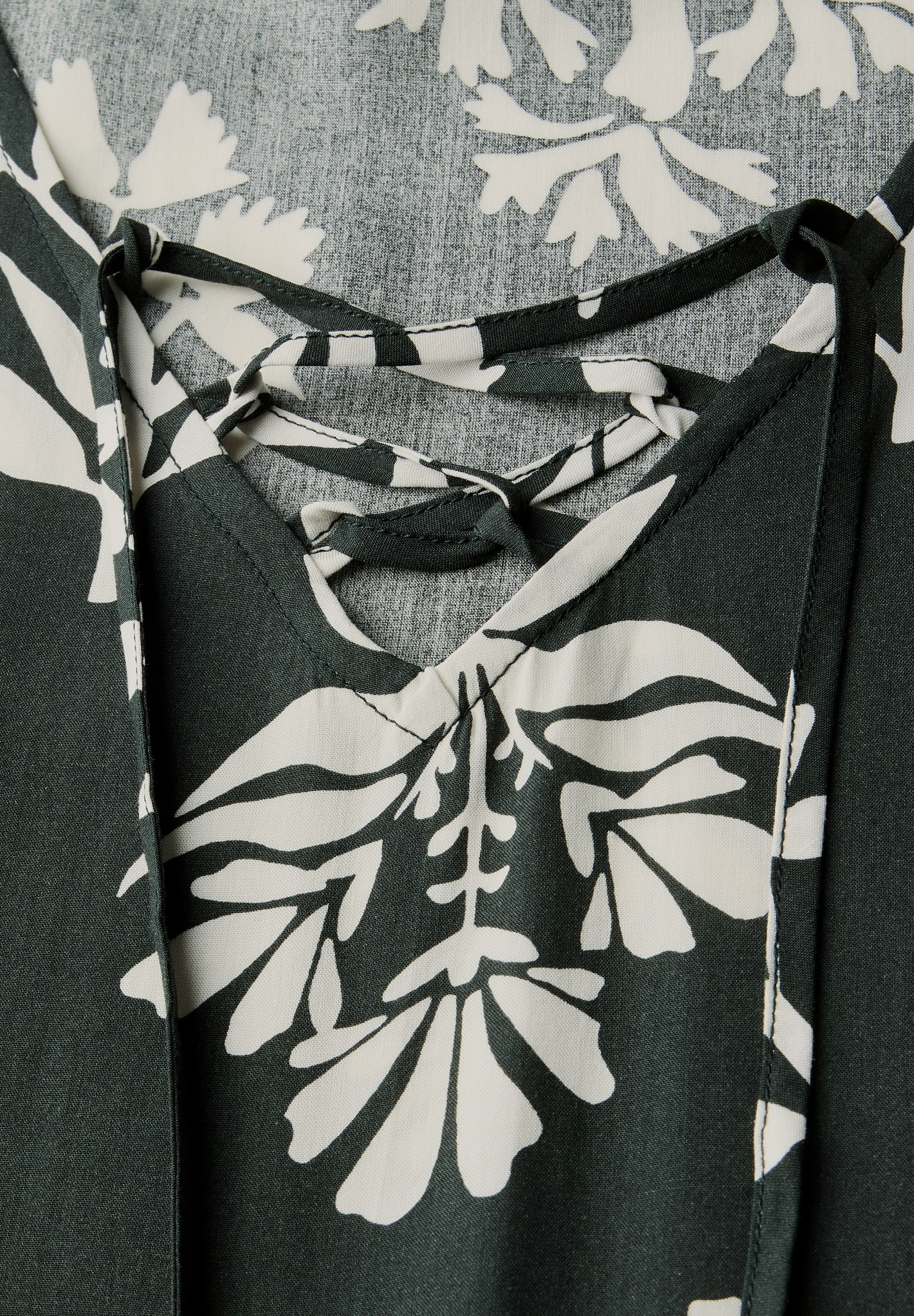 STREET ONE STUDIO Midikleid, mit allover Blumenprint