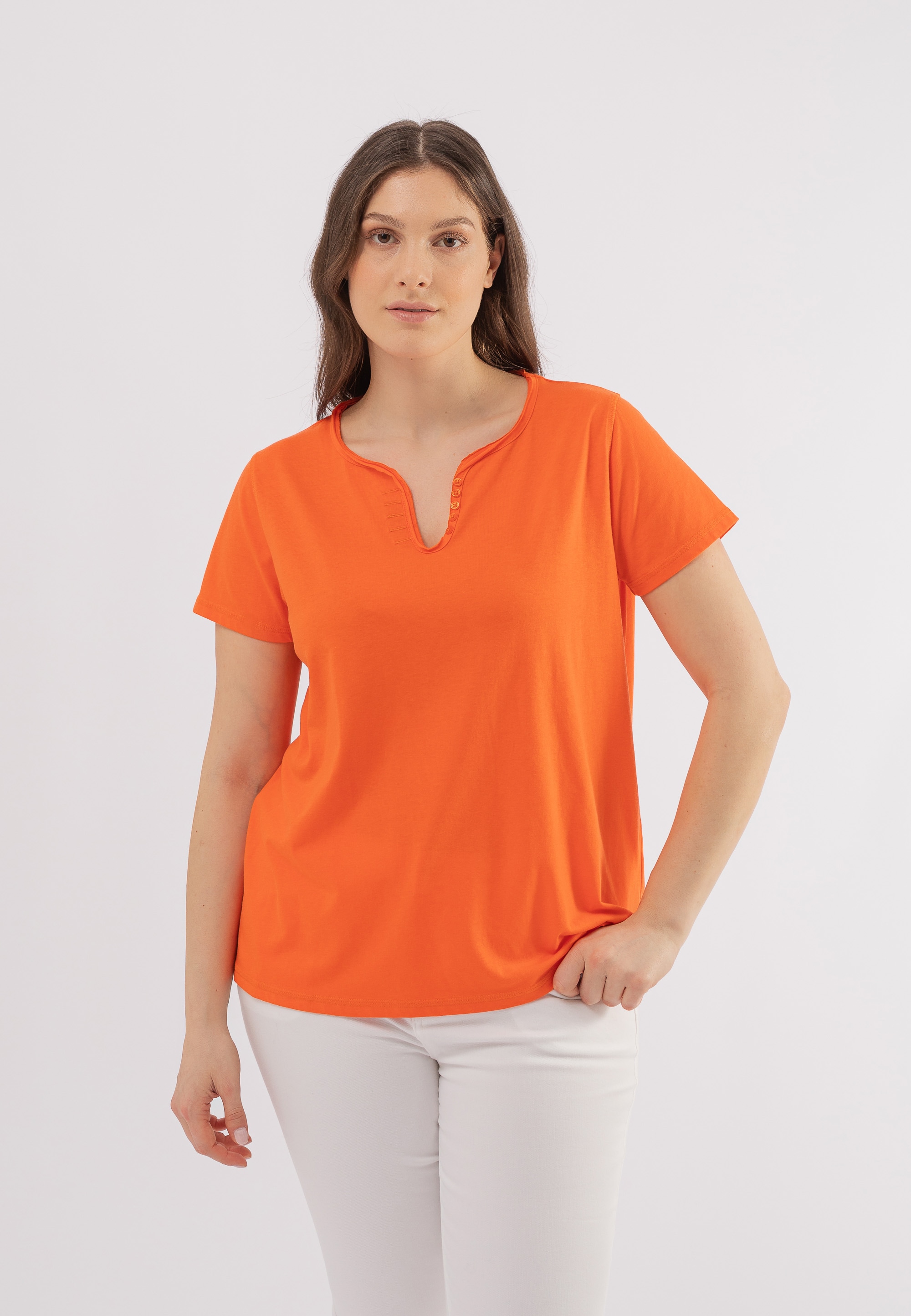 October T-Shirt, mit dekorativen Knöpfen online bestellen | BAUR