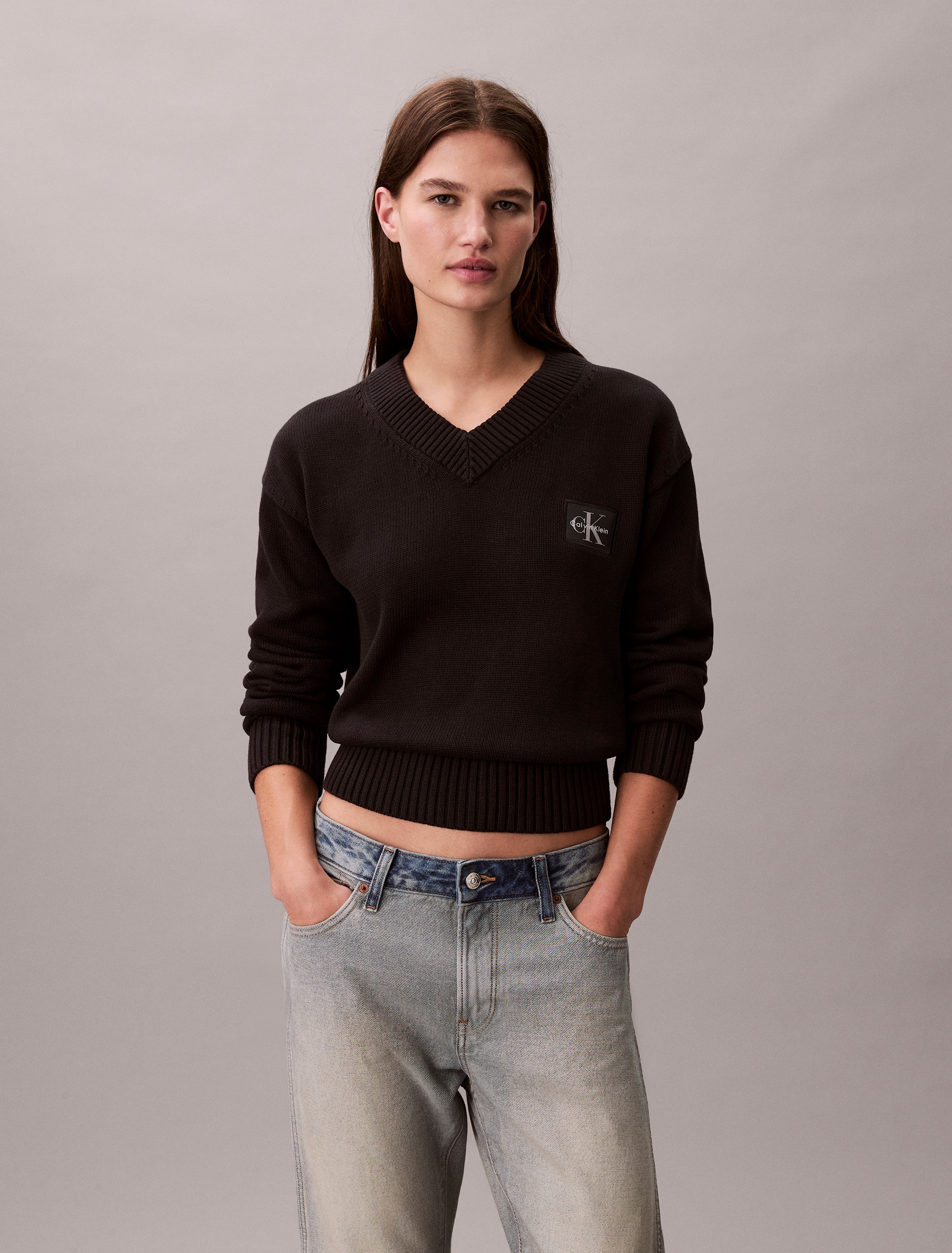Calvin Klein Jeans V-Ausschnitt-Pullover, Feinstrick, taillenlang günstig online kaufen