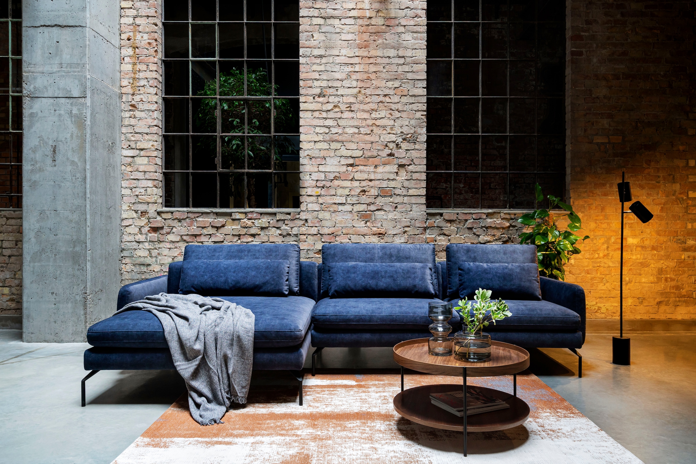 exxpo - sofa fashion Ecksofa »Komfortsofa Look, moderner Webvelours Bezug, extrabreite Sitzflächen«, komfortabler Sitz, L-Form, Breite 329cm, hoher Designfuß