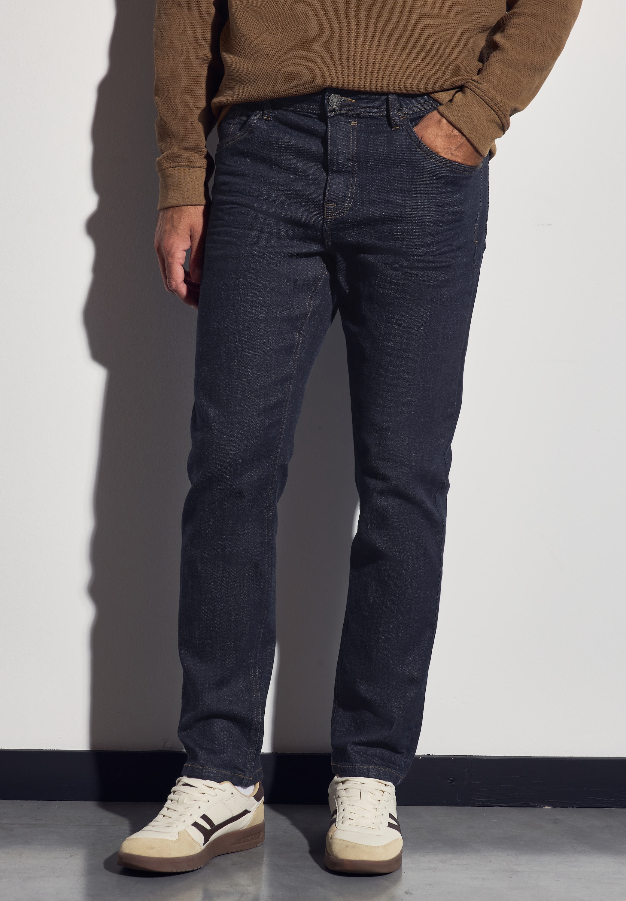 STREET ONE MEN Regular-fit-Jeans, aus Baumwolle mit Stretchanteil