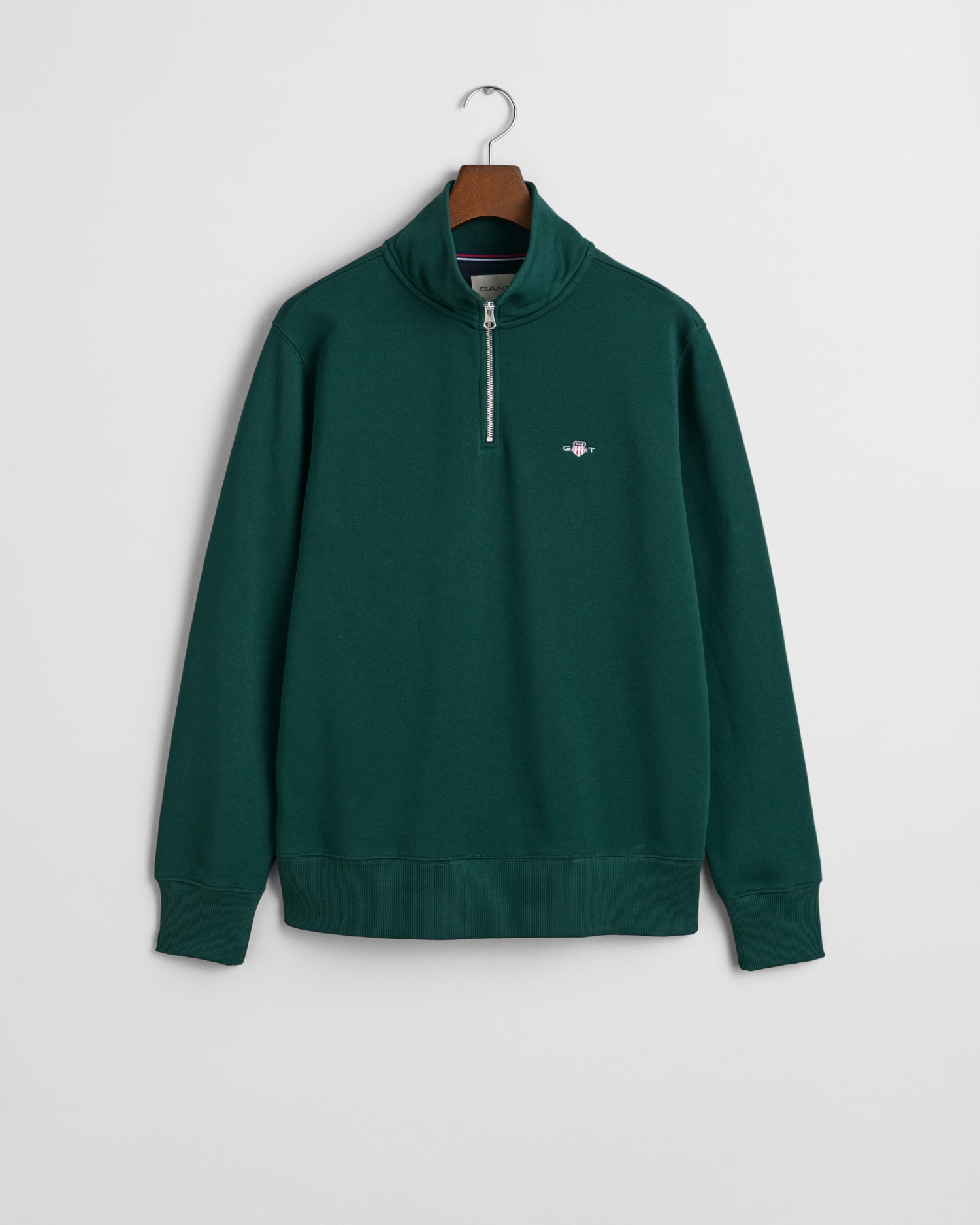 Gant Sweatshirt »REG SHIELD HALF ZIP SWEAT«, mit Logostickerei auf der Brust