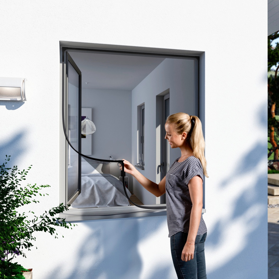 Windhager Insektenschutz-Fensterrahmen "mit selbstklebenden Magnetstreifen, Kunfstoffrahmen mit Magnetprofilen" 1 Stk. tlg. Fliegengitter, Magnet-Insektenschutz, ohne bohren, 100 x 120 cm, weiß