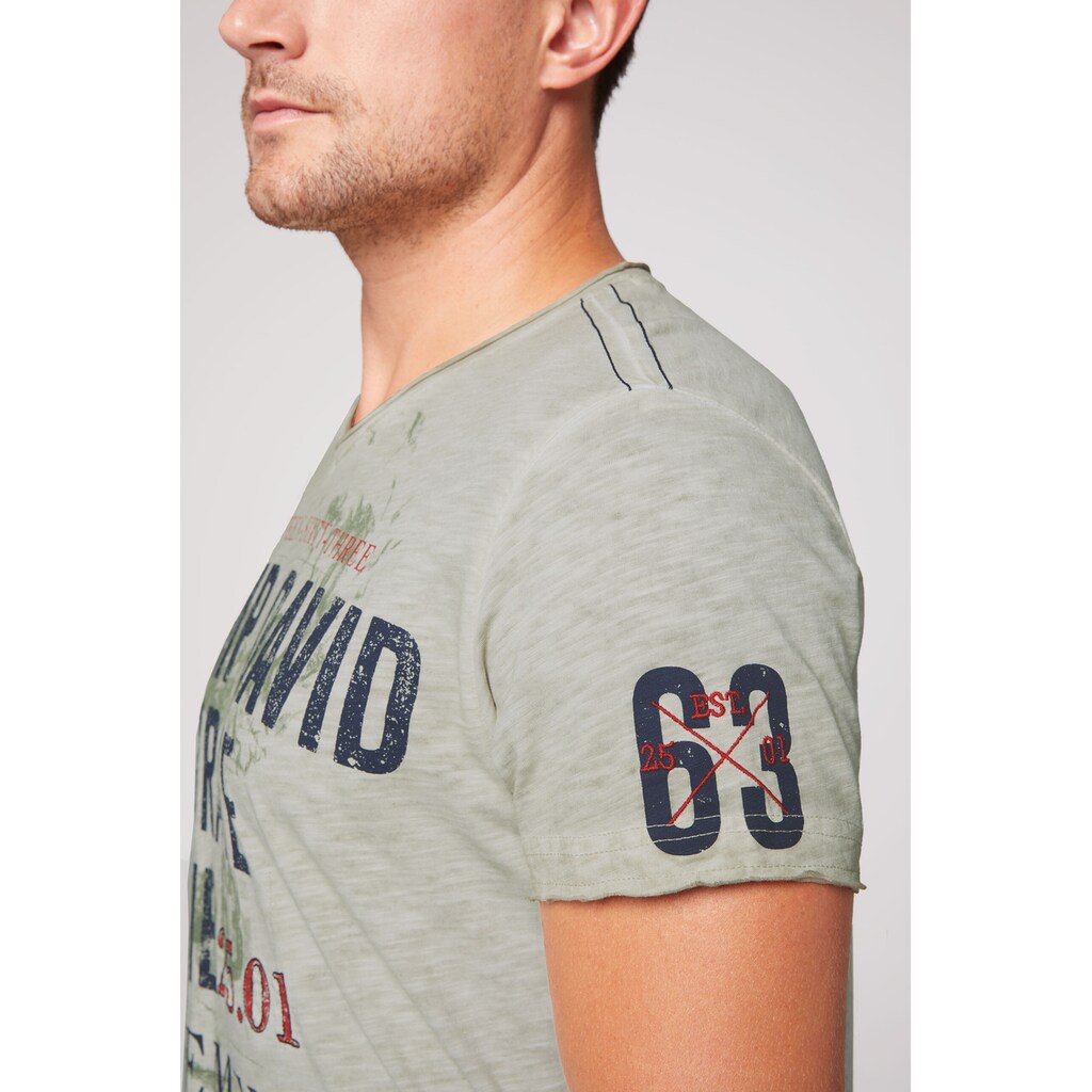 CAMP DAVID V-Shirt