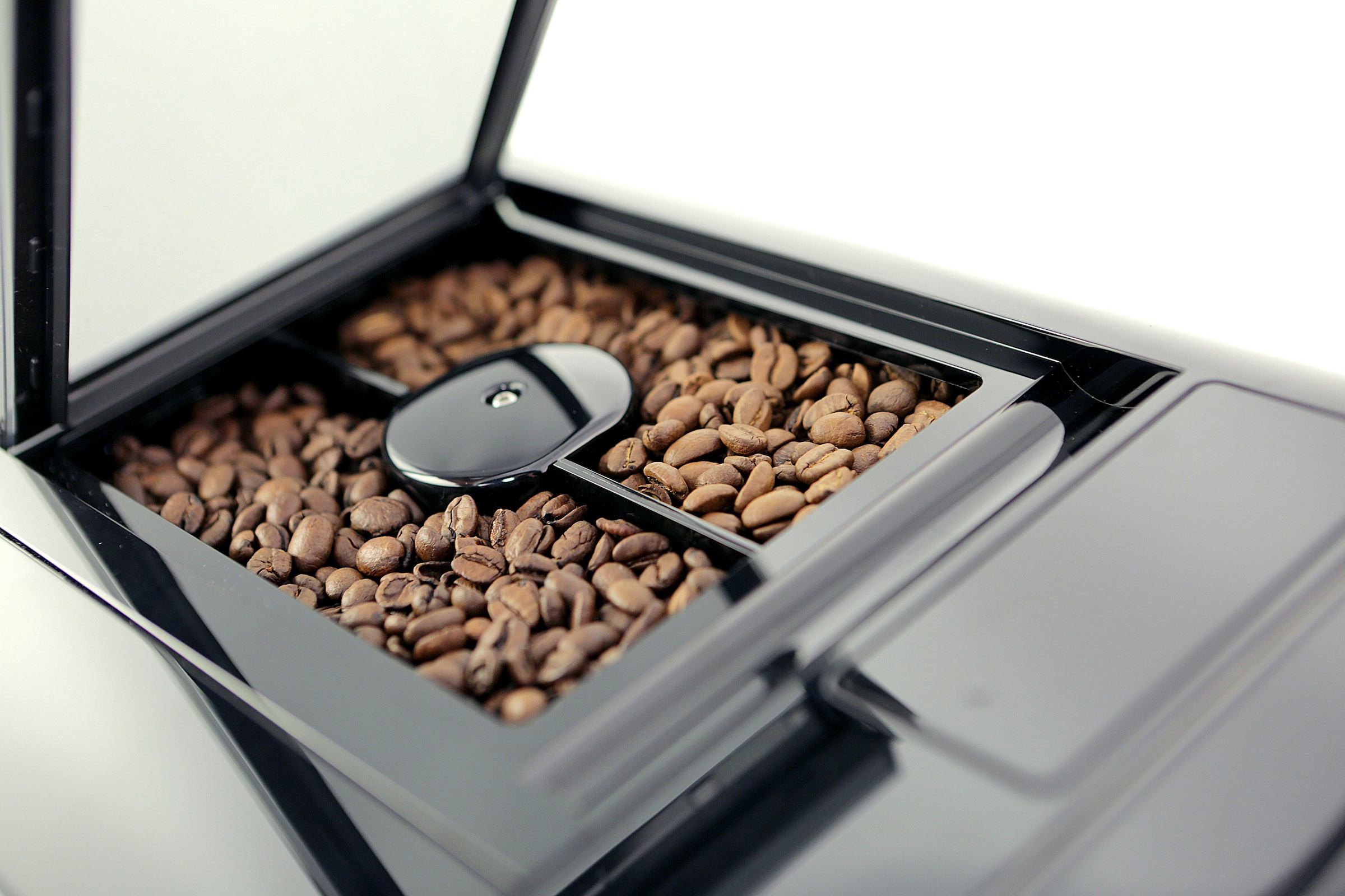 Melitta Kaffeevollautomat »Barista TS Smart® F850-102, schwarz«, 21 Kaffeerezepte & 8 Benutzerprofile, 2-Kammer Bohnenbehälter