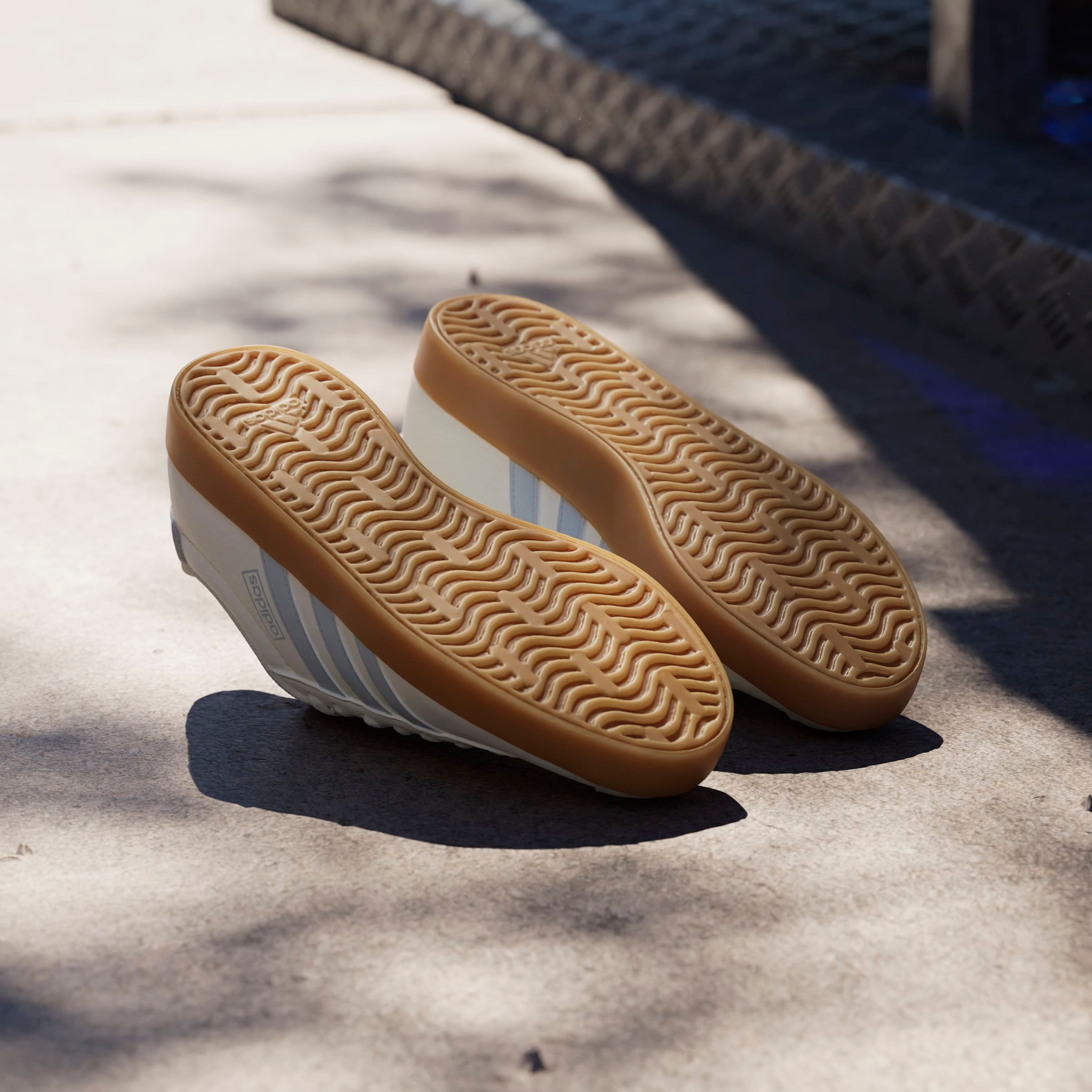 adidas Sportswear Sneaker »VL COURT 3.0«  inspiriert vom Design des adidas samba