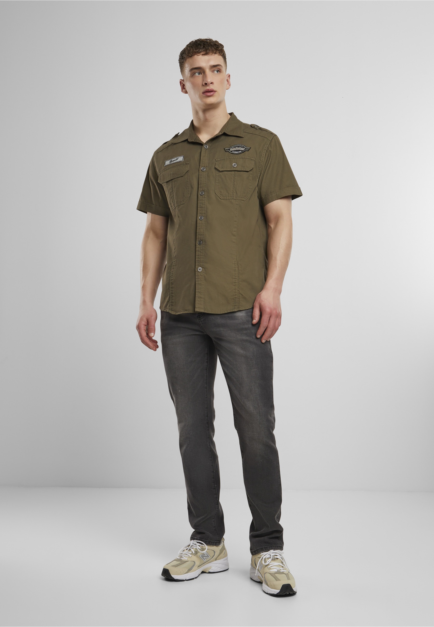 Brandit Kurzarmshirt »Brandit Herren Luis Vintage Shirt Short Sleeve« 1 Stk.