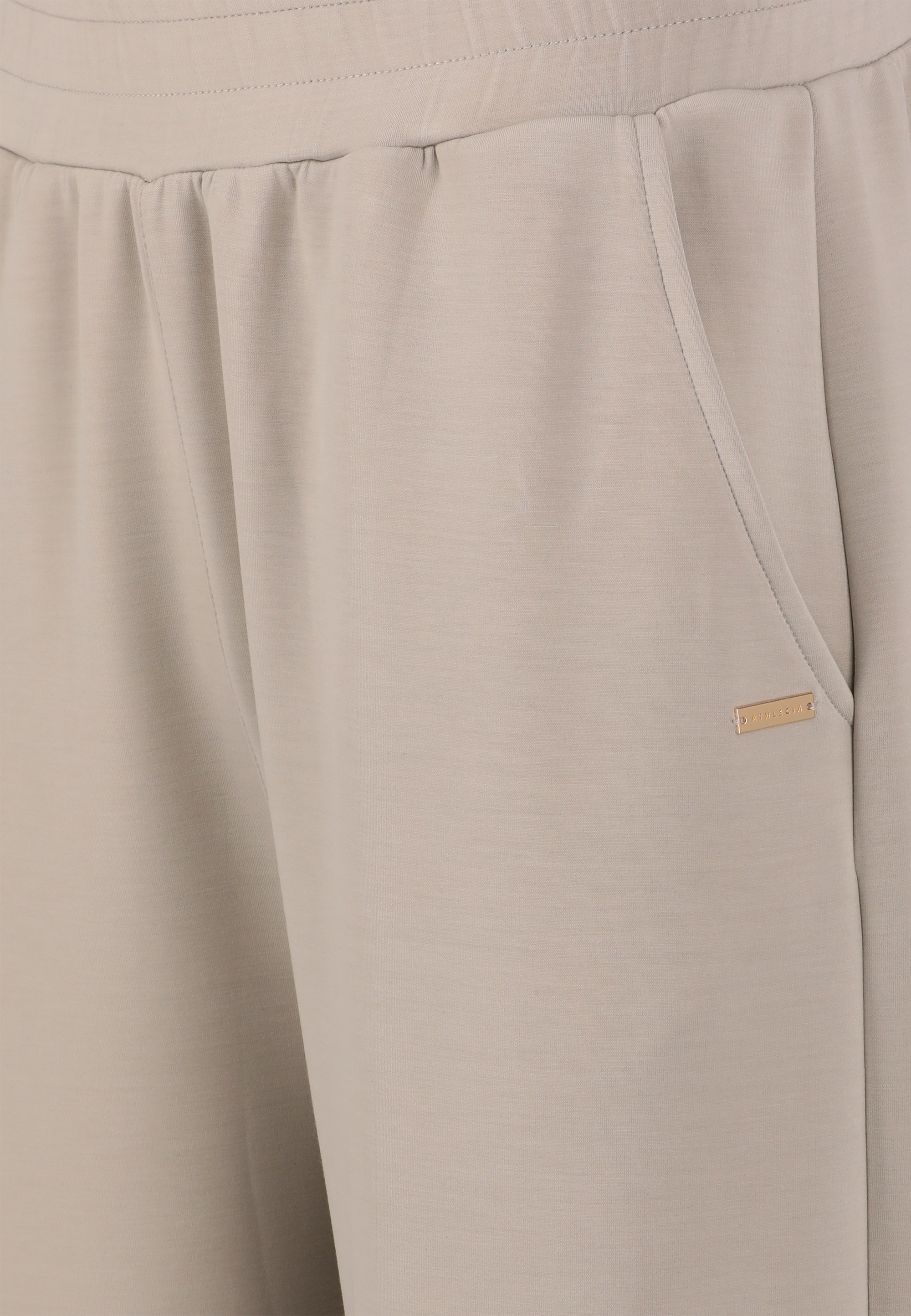 ATHLECIA Sweathose »Paris«, aus angenehm weichem und dehnbarem Materialmix