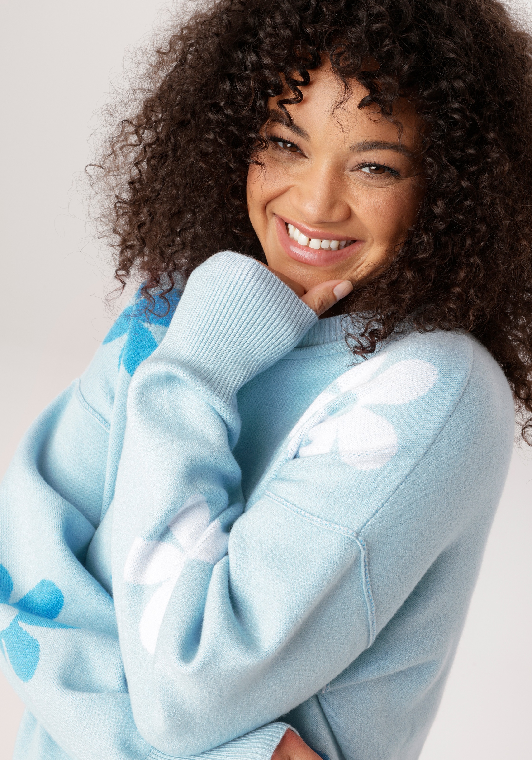 Thumbnail - Aniston PLUS Strickpullover mit eingestricktem Blumenmuster - NEUE KOLLEKTION