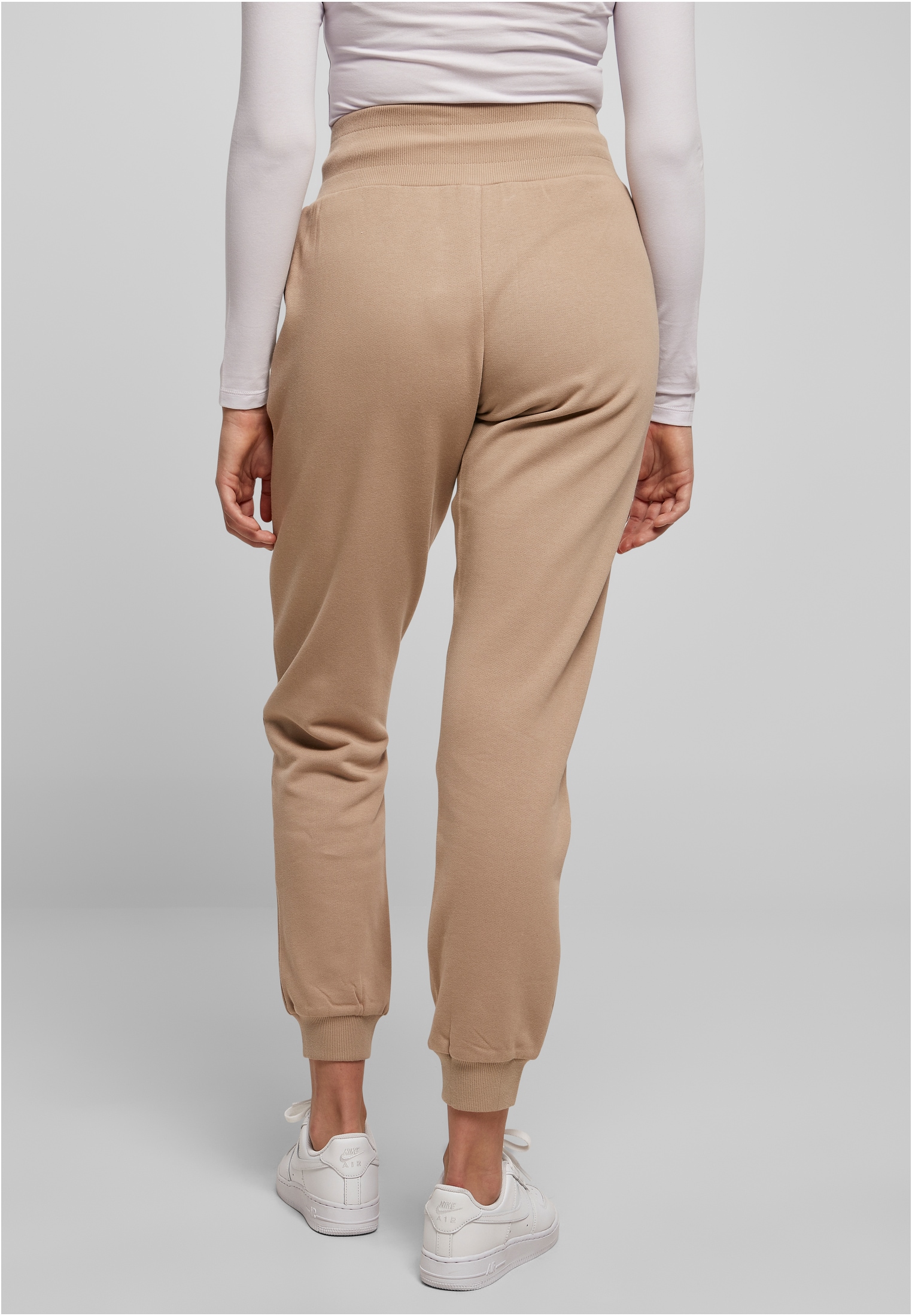 URBAN CLASSICS Jogginghose »Urban Classics Damen Ladies Organic High Waist Sweat Pants«, (1 tlg.)