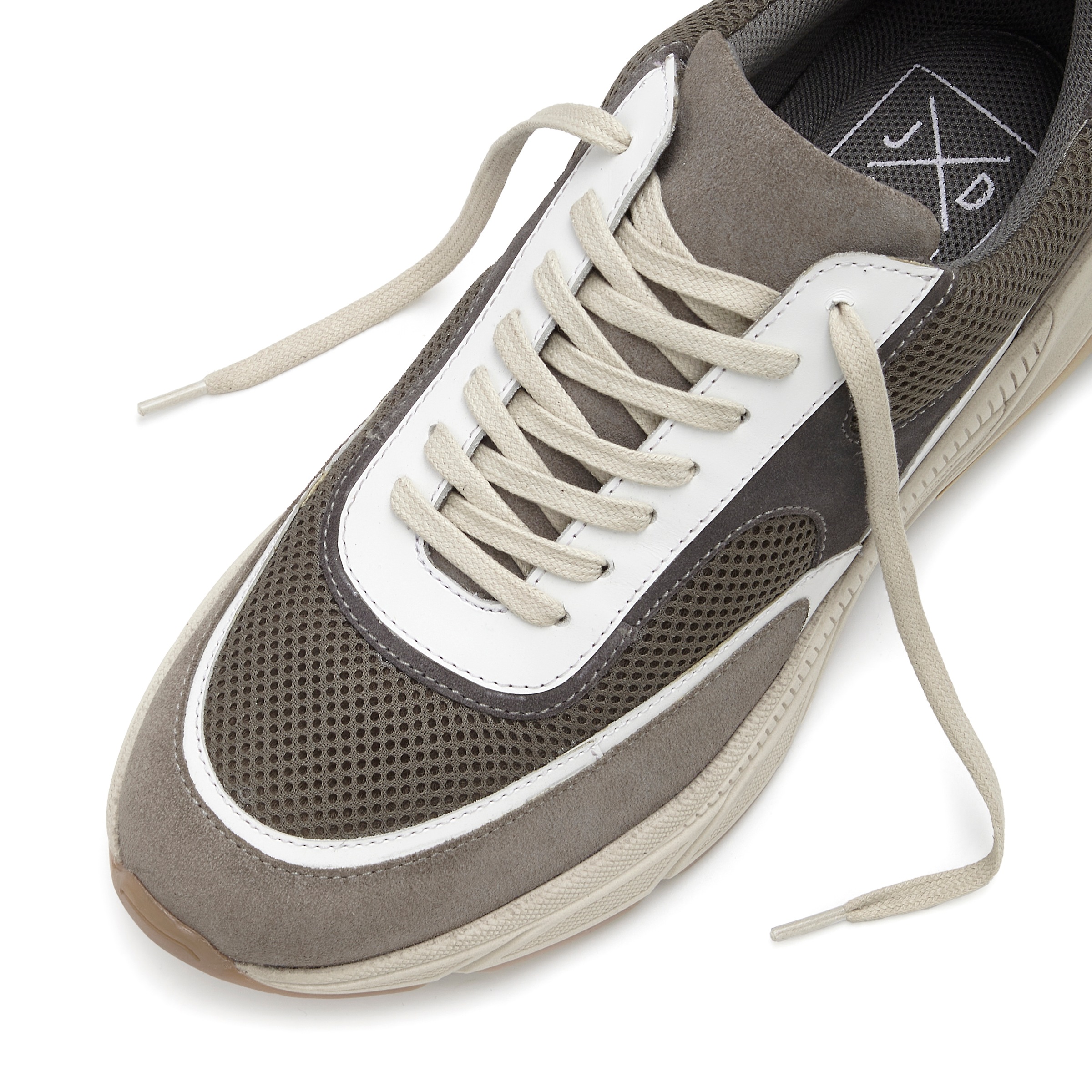 John Devin Sneaker »Halbschuh,«  runde Schuhspitze, Schnürung, bequeme Sohle, aus Leder