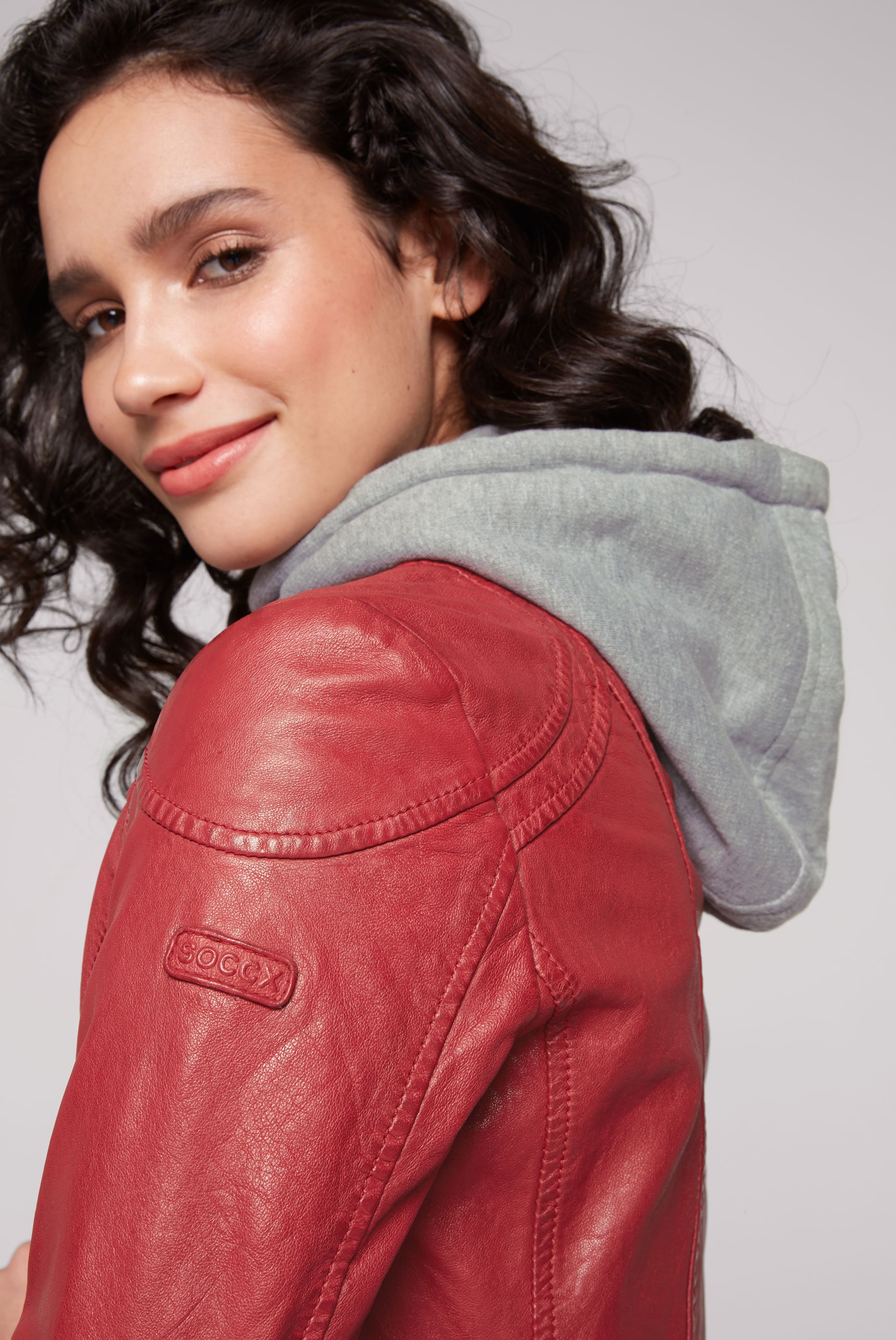 SOCCX Lederjacke, mit Kapuze, mit Druckknopfriegel an den Seiten