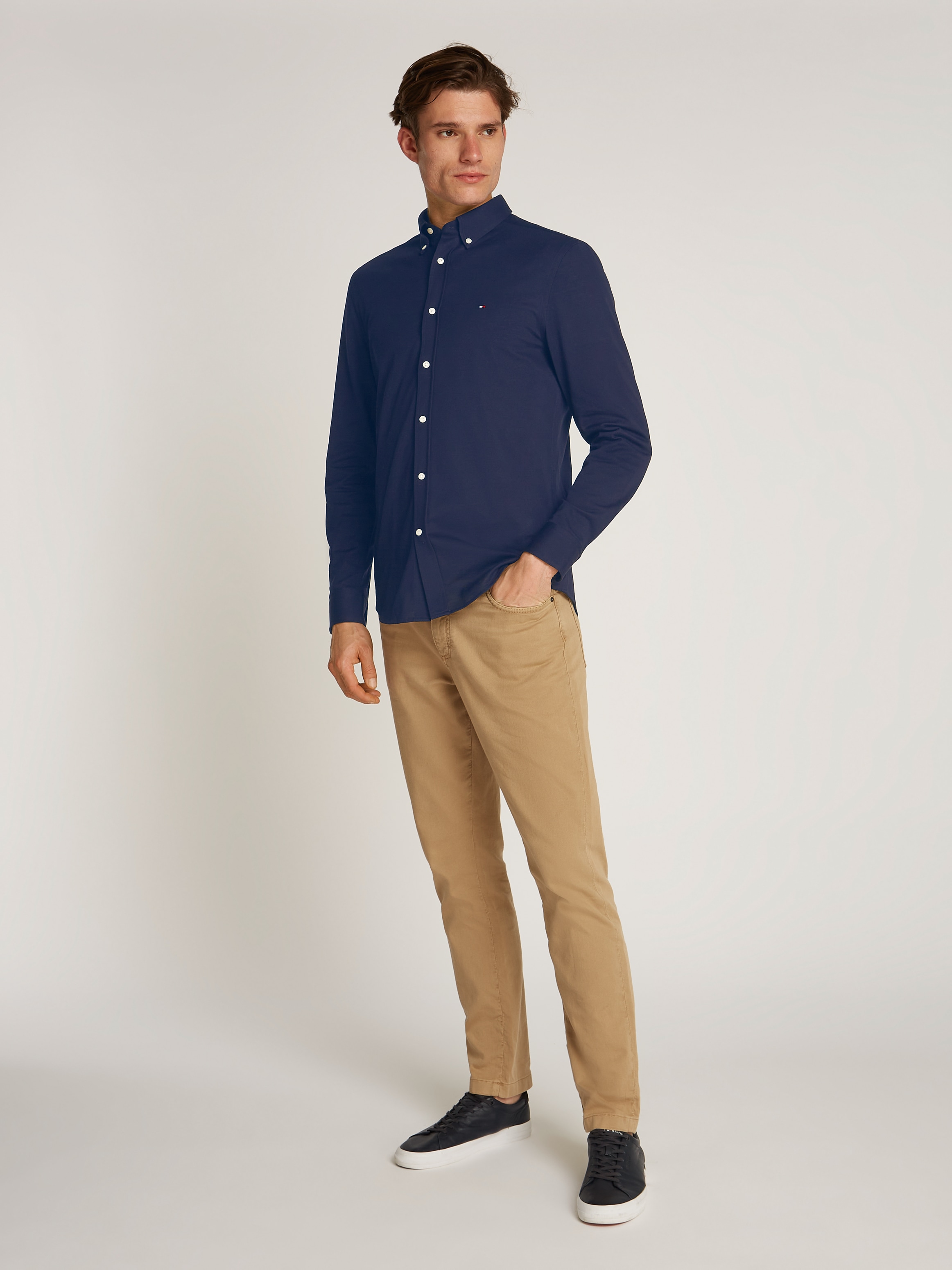 Tommy Hilfiger Businesshemd »FLEX DOBBY SF SHIRT«, mit Logostickerei