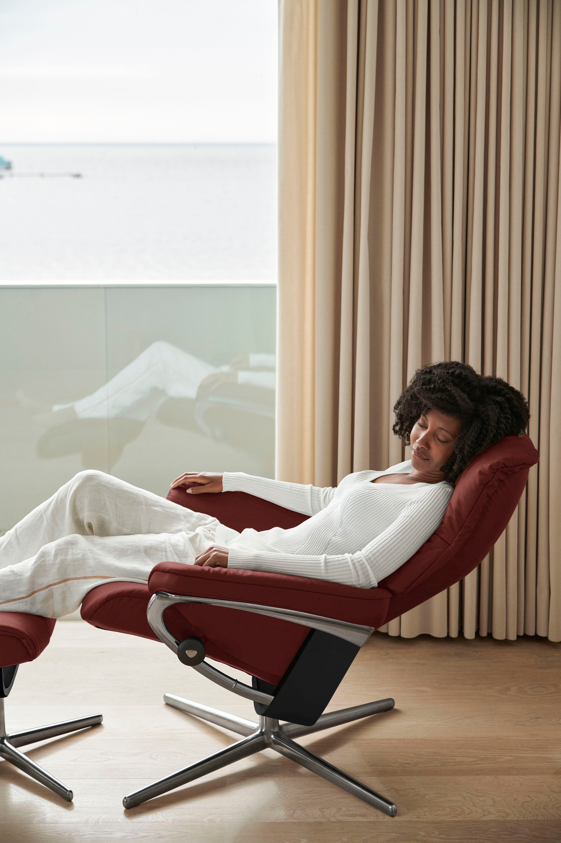 Stressless® Relaxsessel »Mayfair«, mit Cross Base, Größe S, M & L, Holzakzent Schwarz
