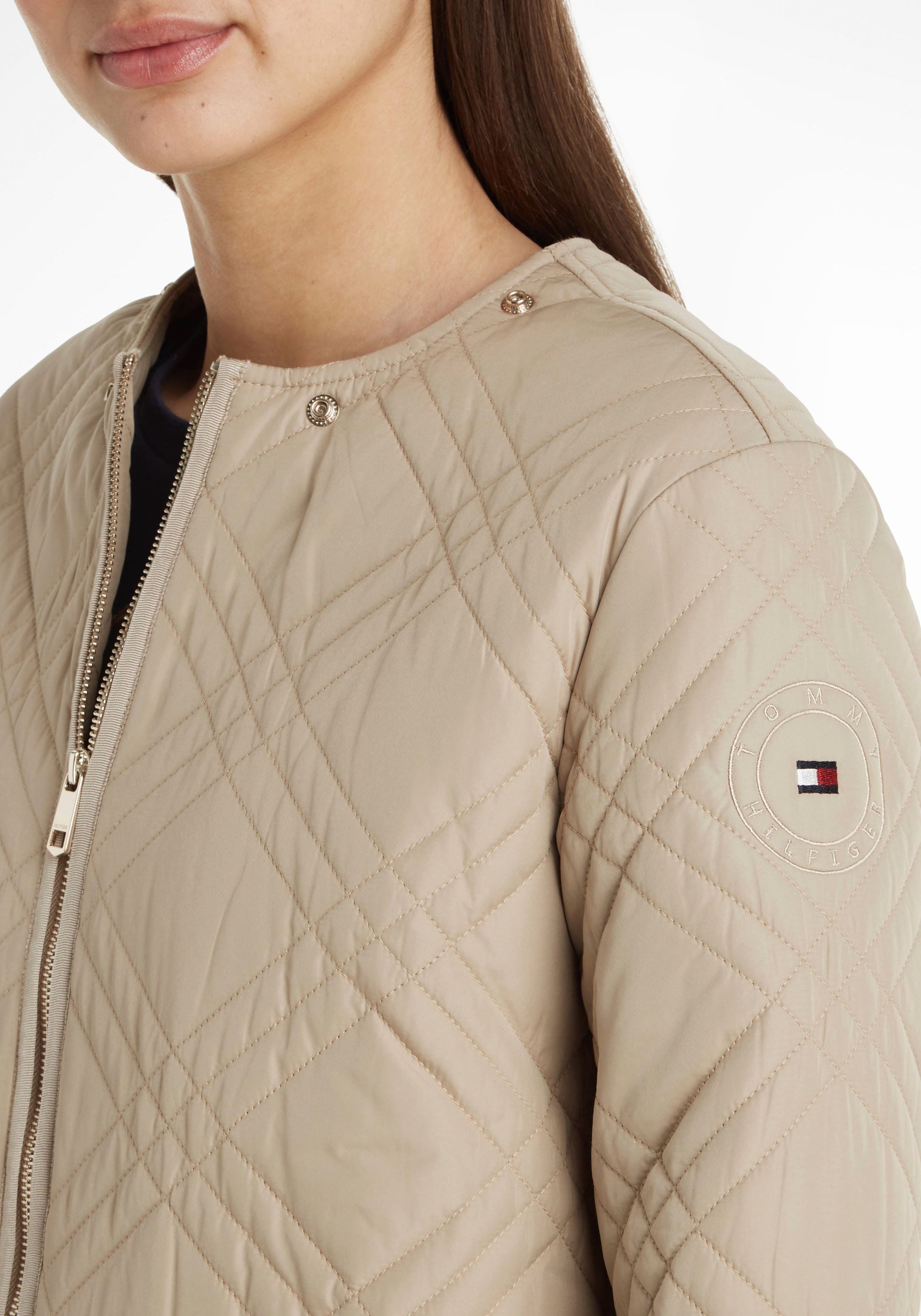 Tommy Hilfiger Steppjacke, mit Kapuze, mit Markenlabel