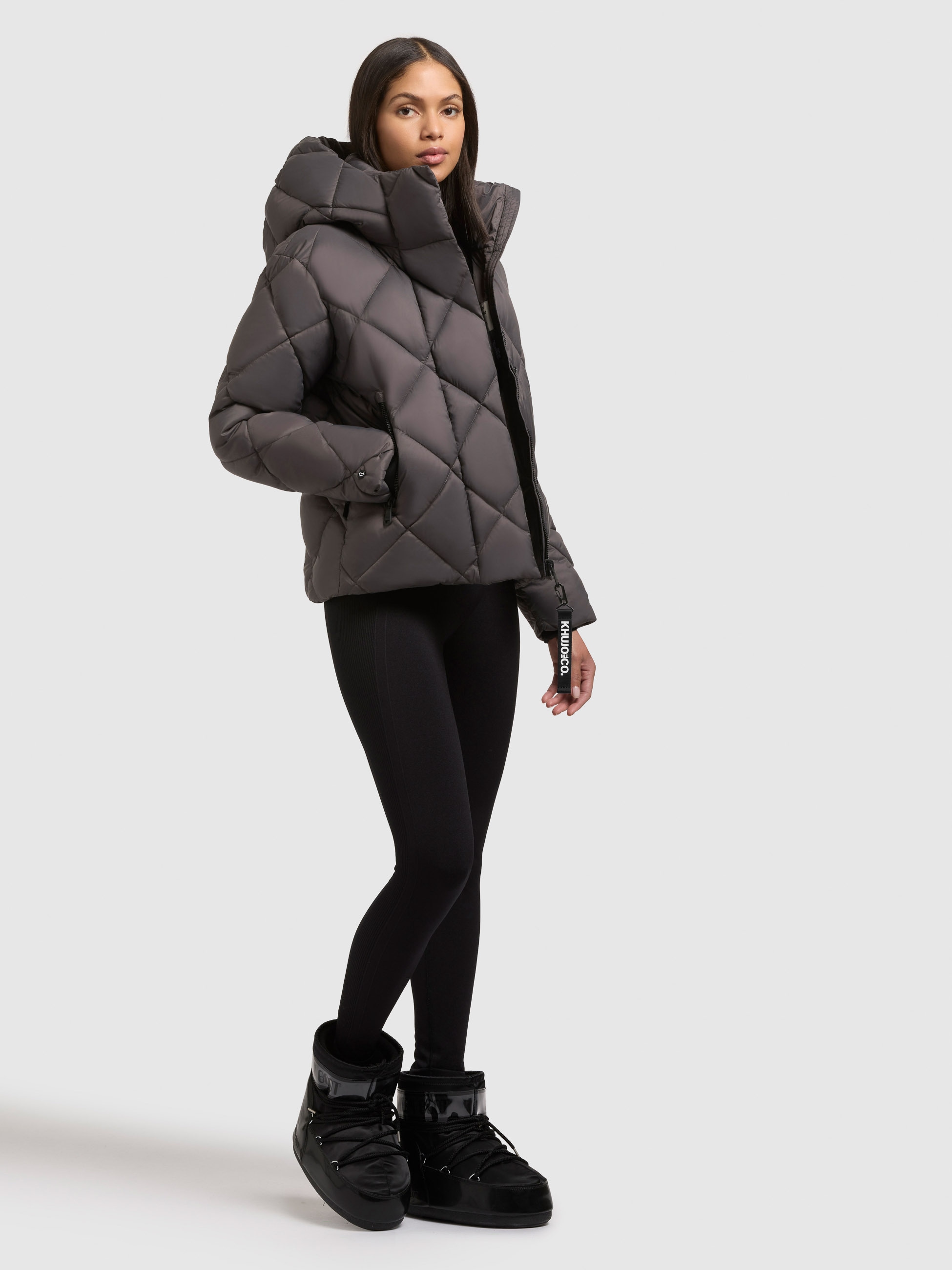 khujo Steppjacke "LILIAN" mit Kapuze günstig online kaufen