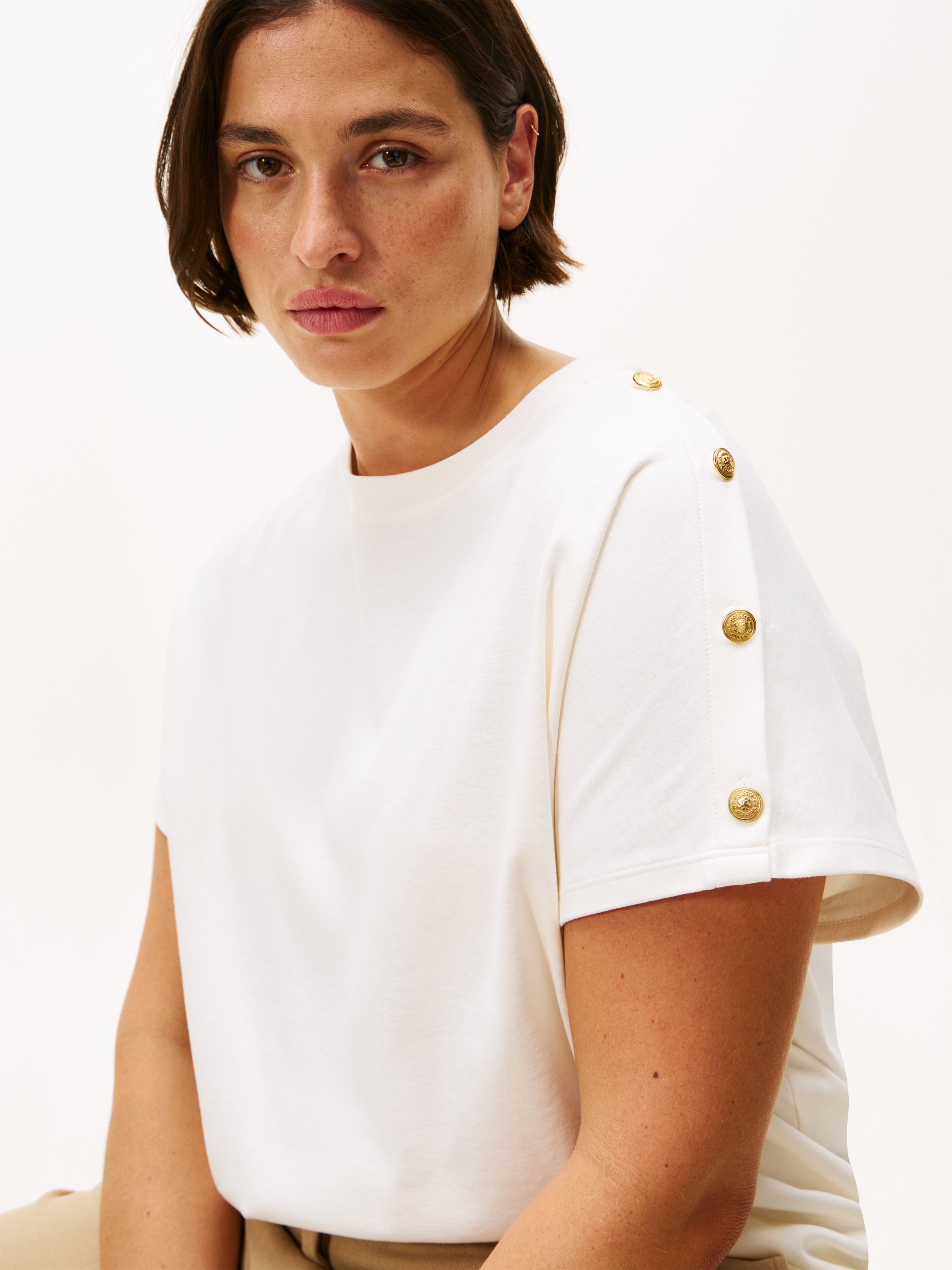 Tommy Hilfiger Curve Kurzarmshirt »CRV GOLD BUTTON SS TEE«, in großen Größen