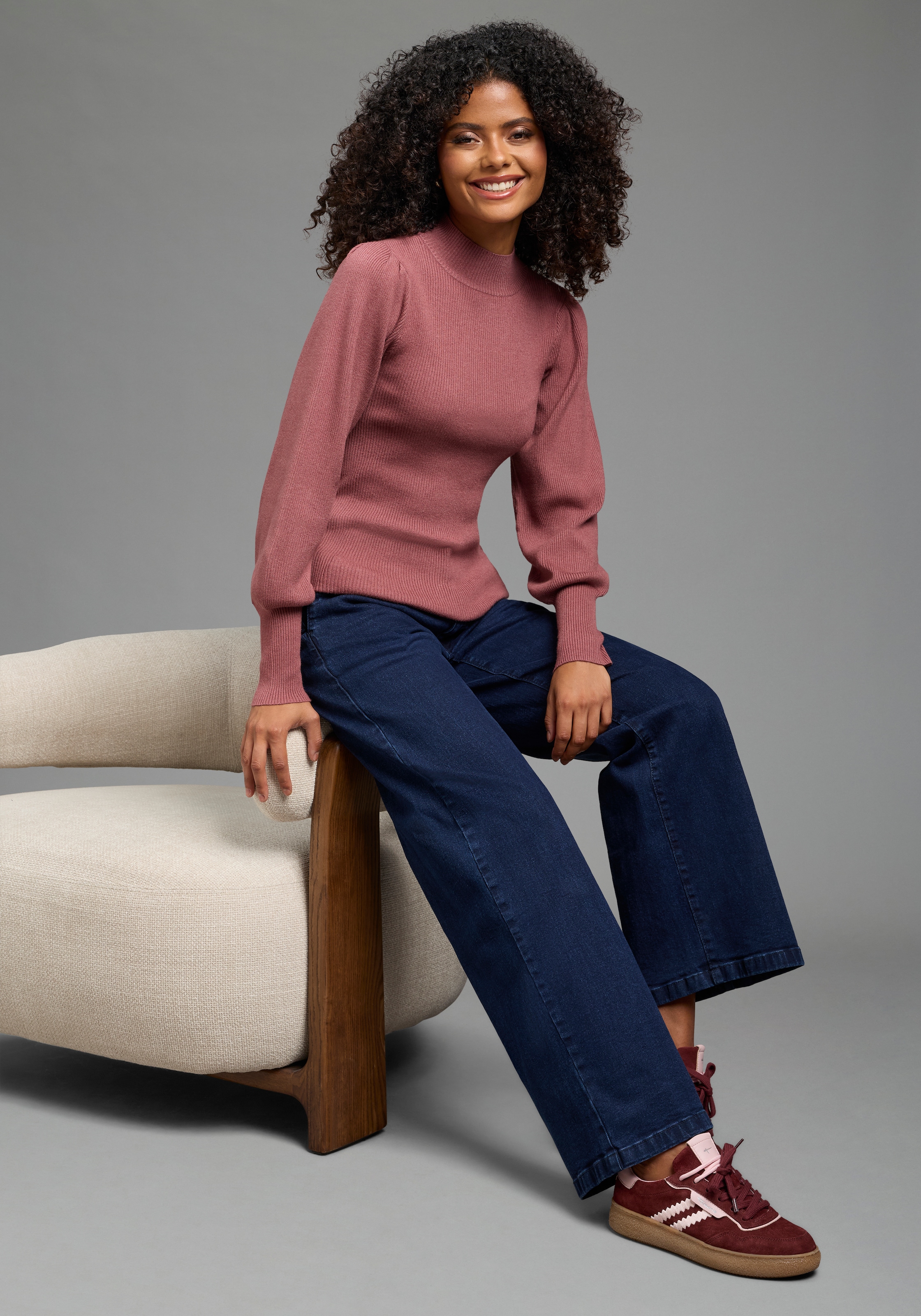Laura Scott Strickpullover »mit Stehkragen, figurbetonter Passform« aus weicher Viskosemischung