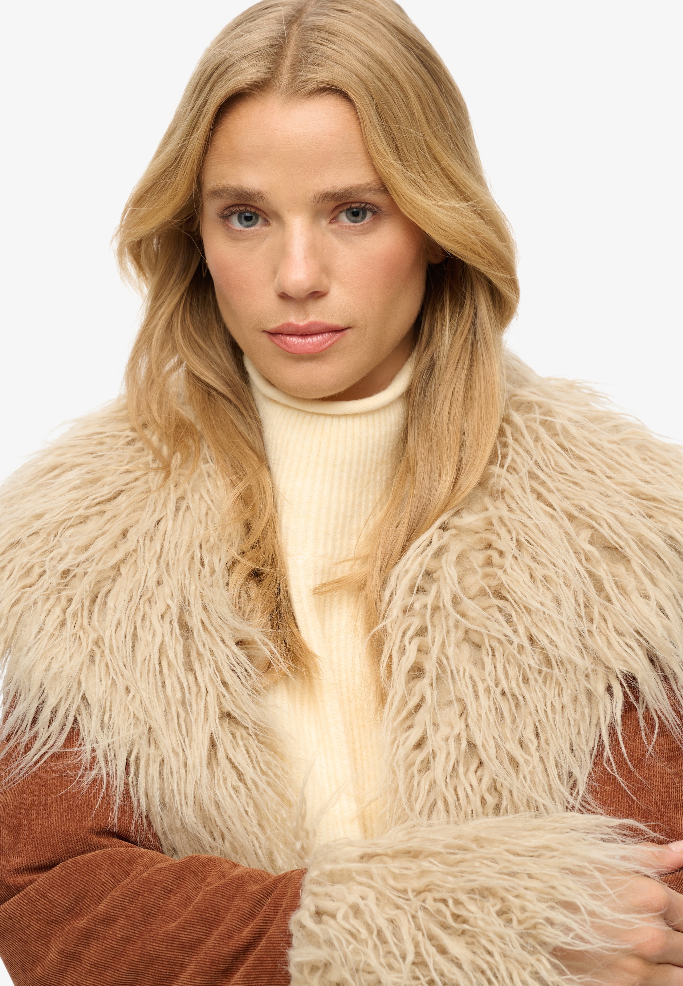 Superdry Fellimitatmantel »LONG AFGHAN COAT« Materialmix, slim fit, mit Kunstfellbesatz