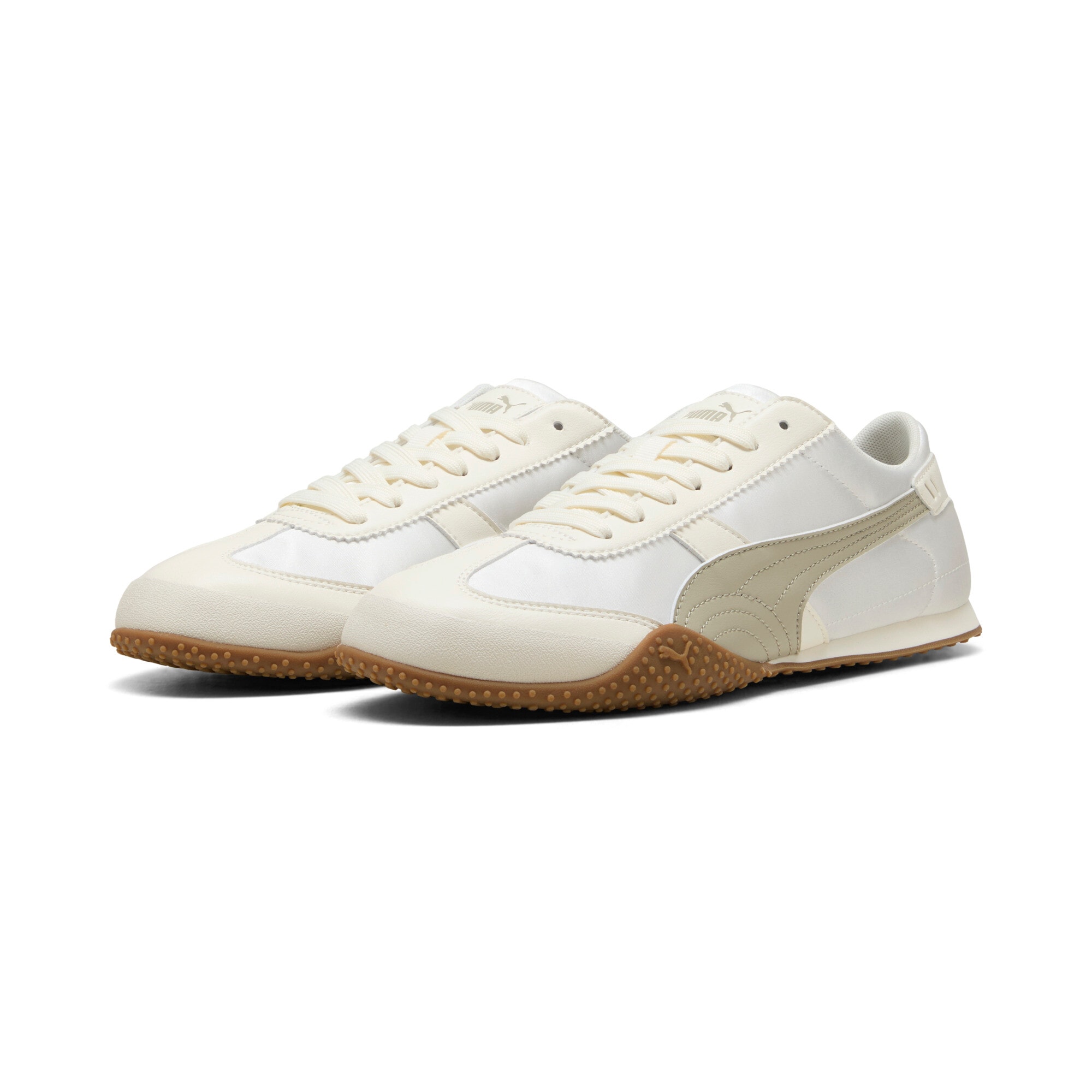 PUMA Sneaker "BELLA UT FC" für Alltag, mit Schnürung, Laufsohle aus Gummi mit leichtem Profil