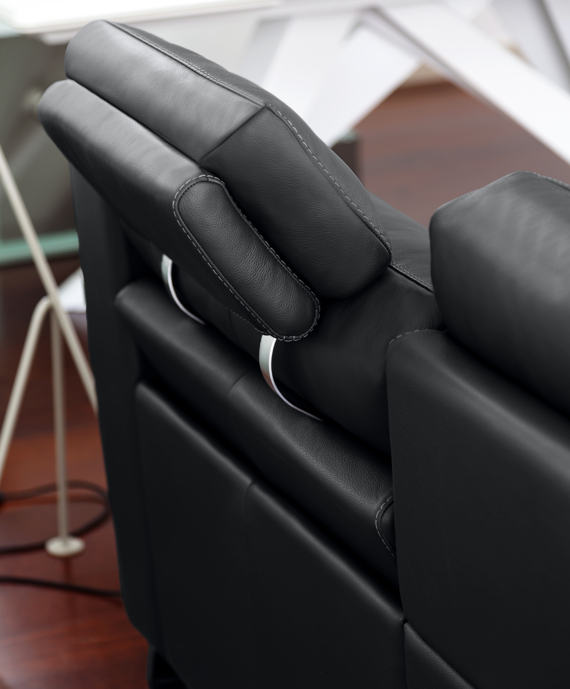CALIA ITALIA 3-Sitzer »Roby italienisches Designsofa mit exzellentem Sitzkomfort«, inkl. elektrischer Relaxfunktion