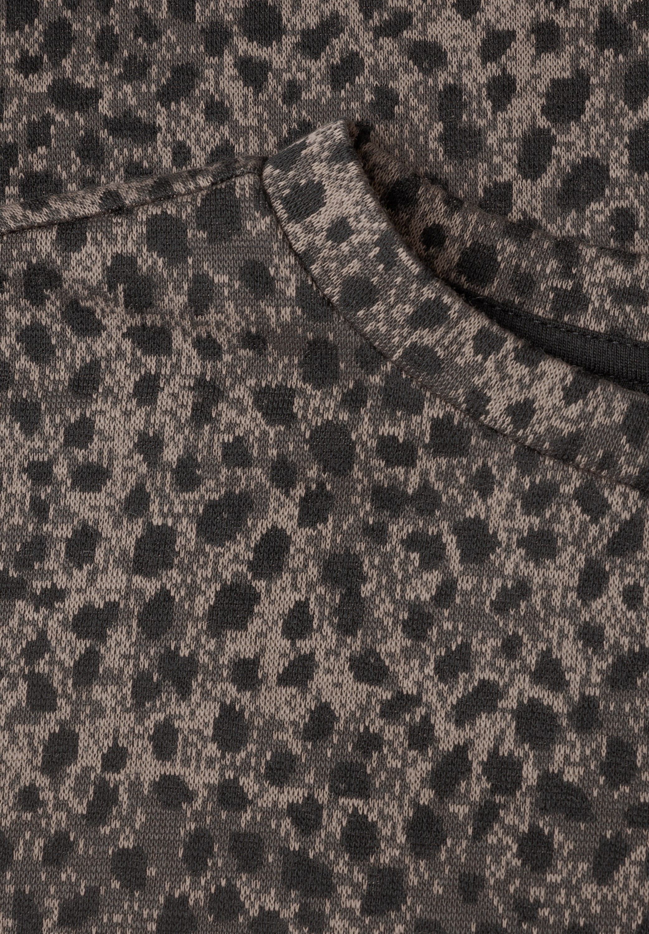 STREET ONE Langarmshirt aus softem Materialmix