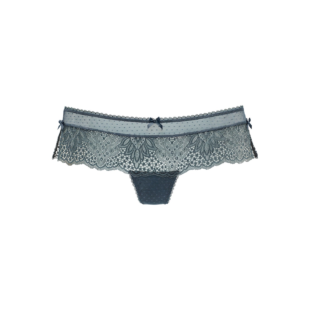 Vivance Stringpanty, aus extravaganter Spitze mit seitlichen Schlitzen