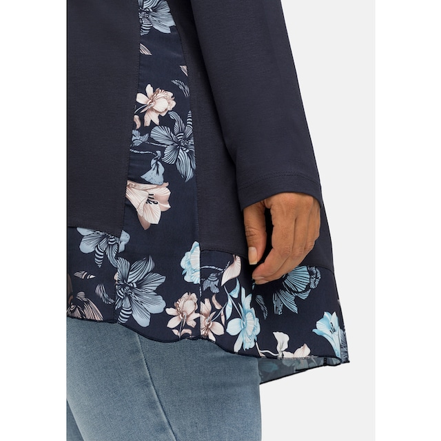 mit bestellen sheego | floral Langarmshirt BAUR »Große Browns by bedruckten Größen«, online Einsätzen Joe