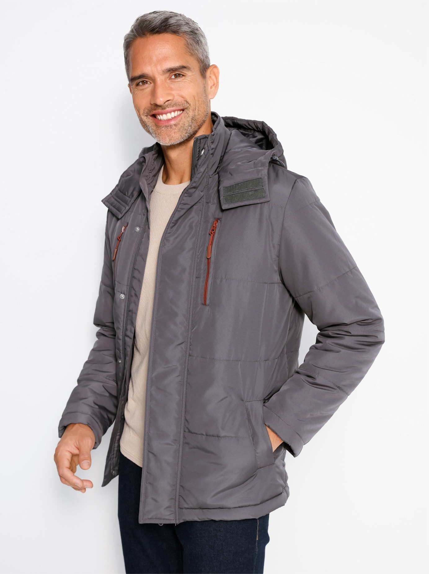 Classic Steppjacke mit Kapuze