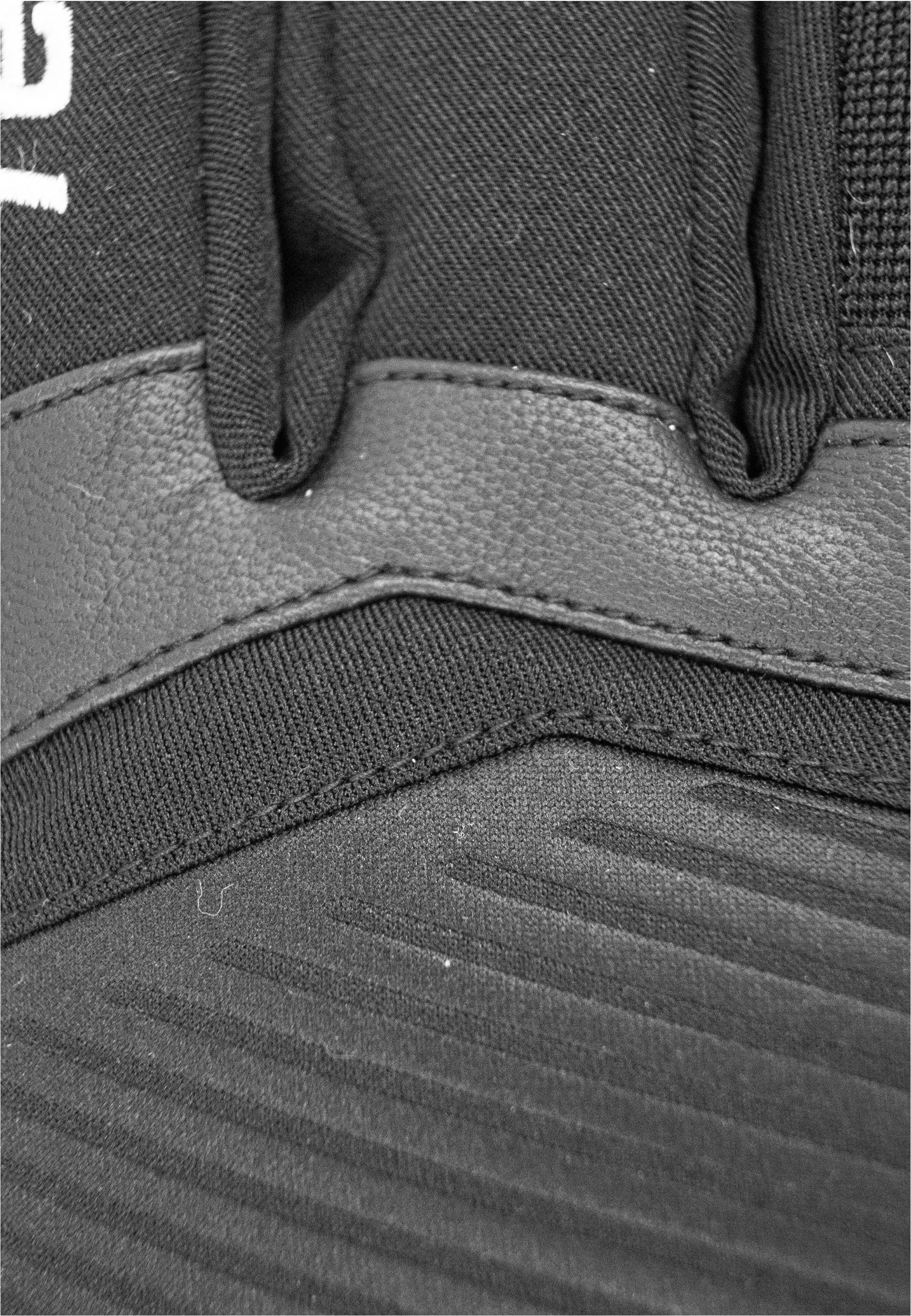 Reusch Skihandschuhe »Venom R-TEX® XT«, aus wasserdichtem und atmungsaktivem Material