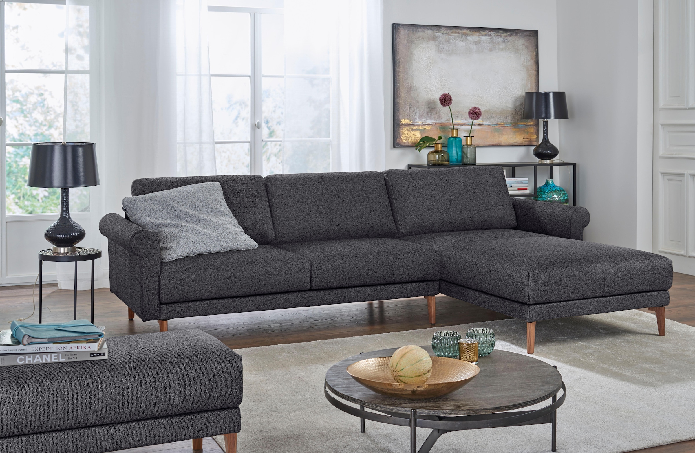 Creation BY ROLF BENZ Ecksofa »CR.450, Designecksofa, L-Form«, Armlehne Schnecke modern Landhaus, Breite 262 cm, Fuß Nussbaum