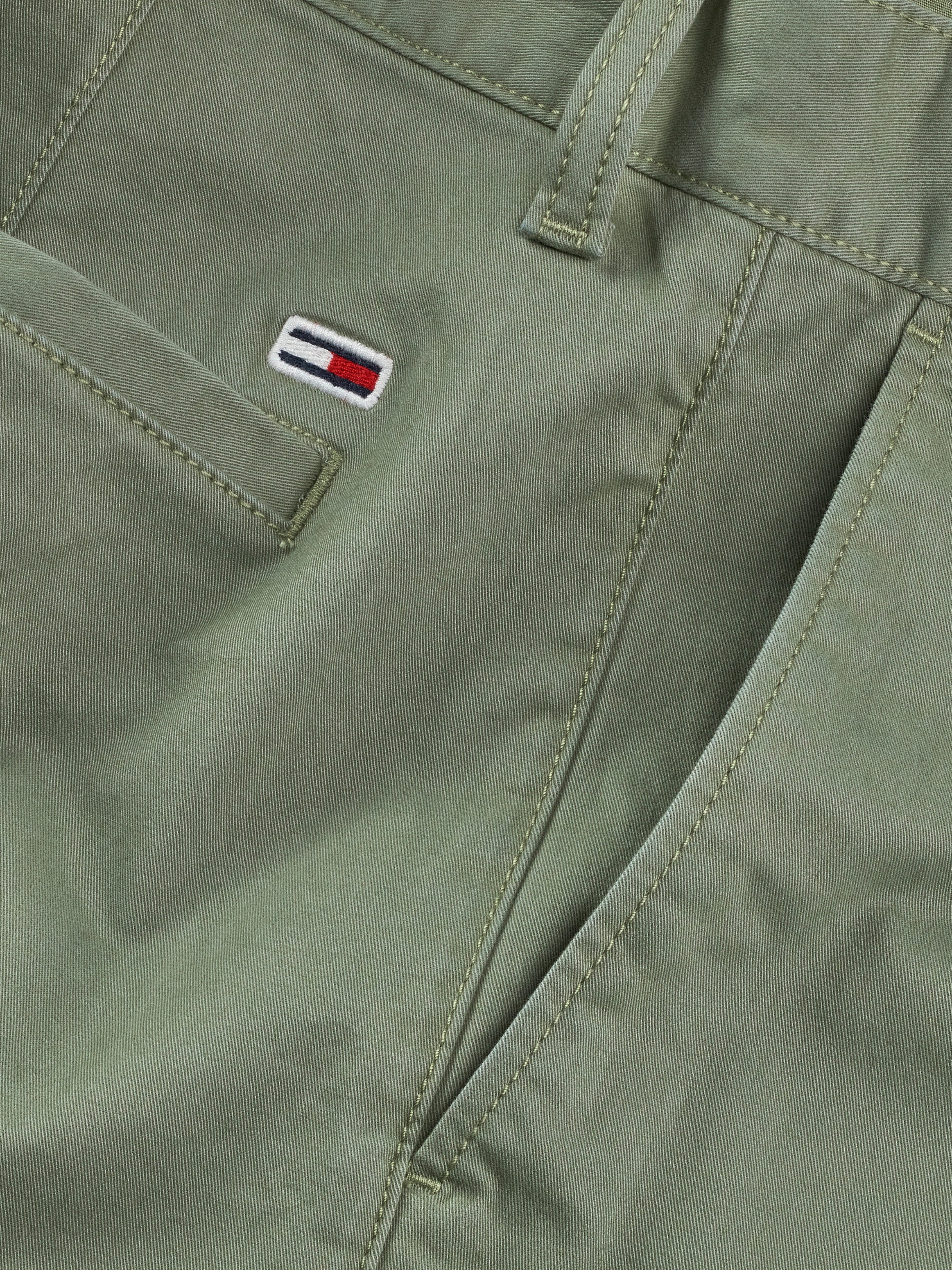 Tommy Jeans Cargoshorts »TJM SCANTON CARGO SHORT«, Mit Gürtelschlaufen
