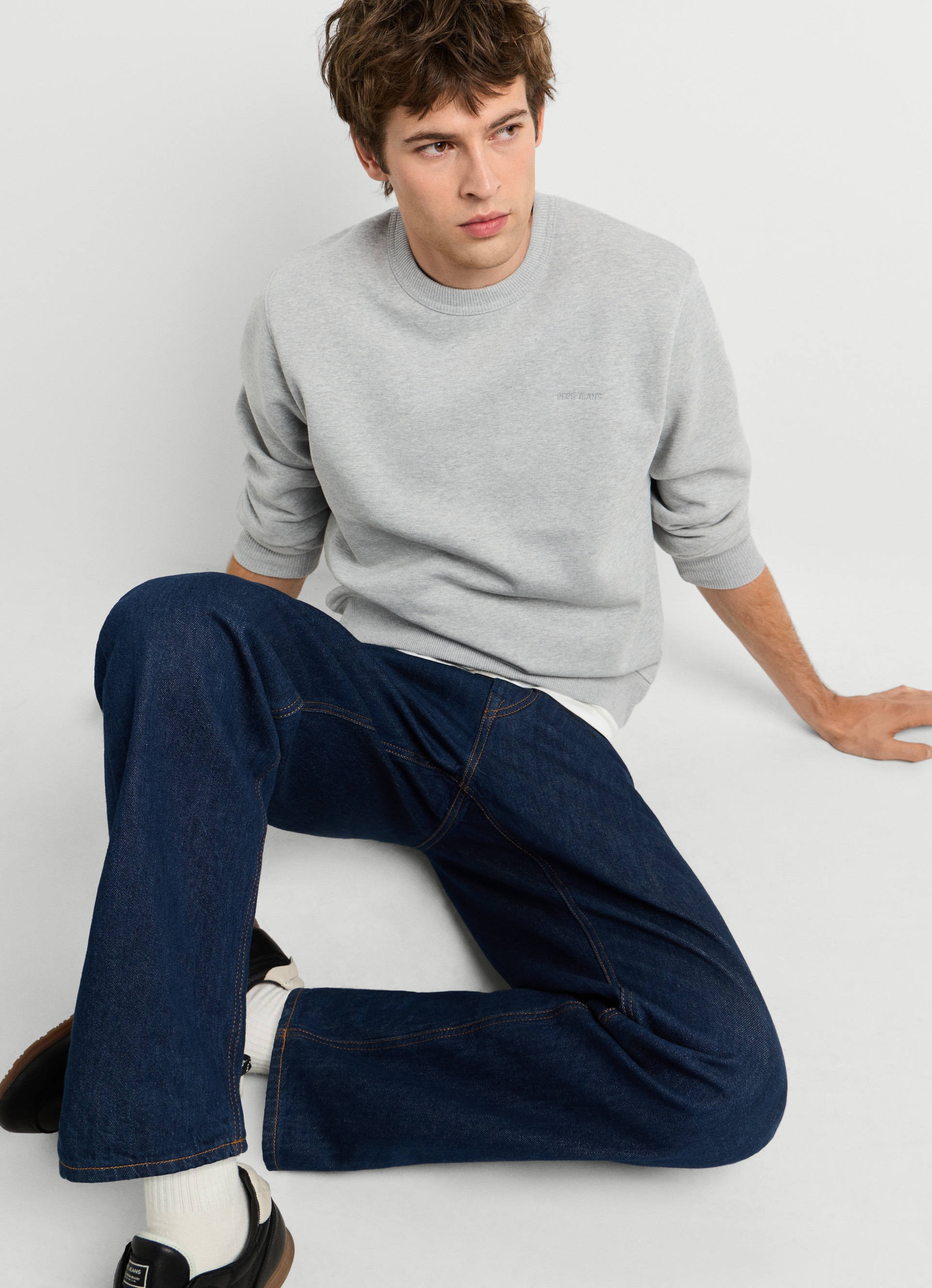 Pepe Jeans Sweatshirt »JEFFERSON CREW«, mit Logostickerei, Baumwollmix
