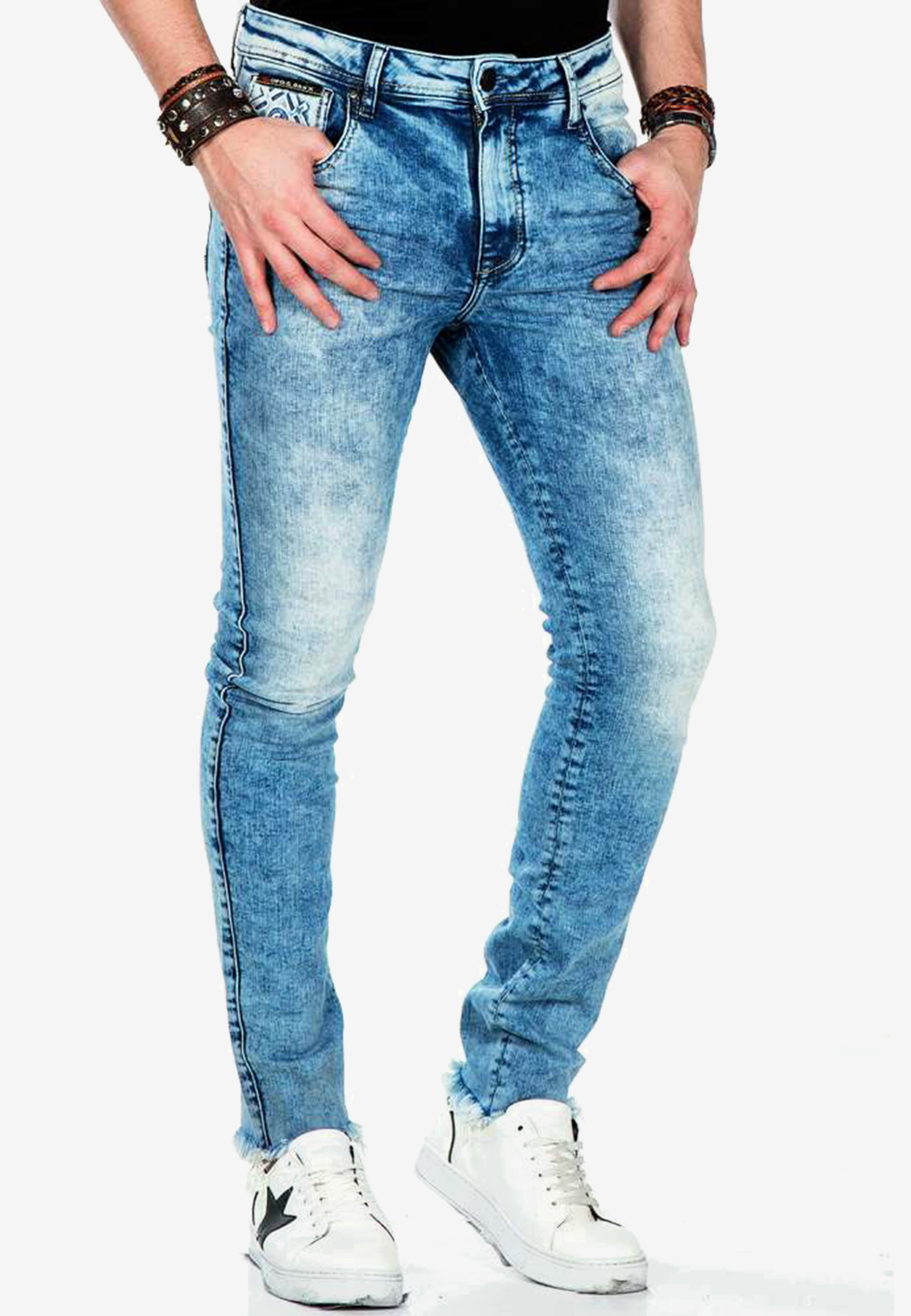 Cipo & Baxx Slim-fit-Jeans, im Slim Fit-Schnitt