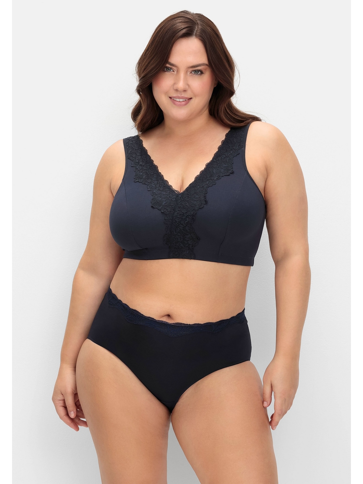 Sheego Bügelloser BH »Große Größen«, in Bustier-Form, mit Spitzenborte